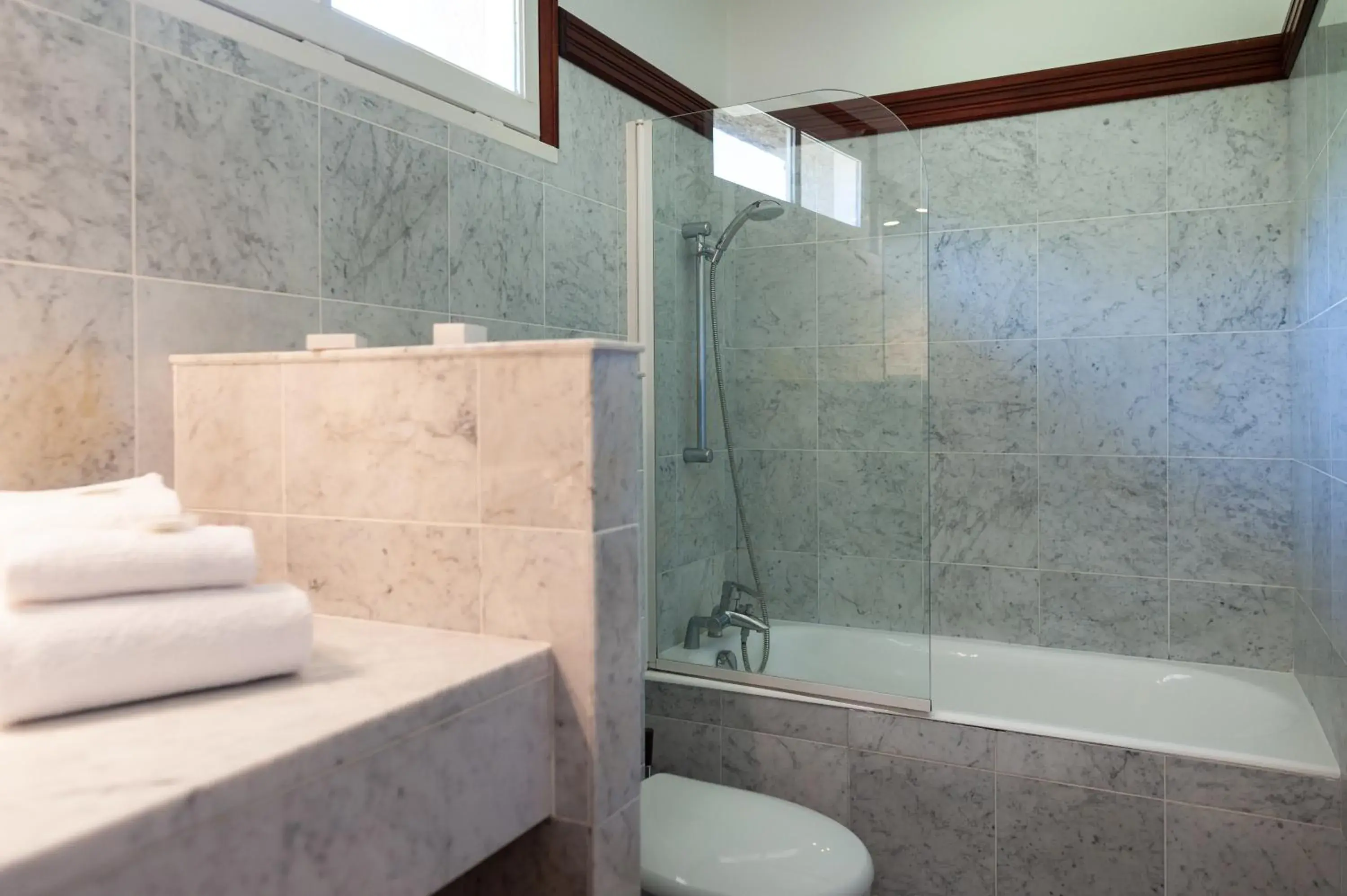 Twin Room in Hôtel La Gentilhommière Twin Room in Hôtel La Gentilhommière