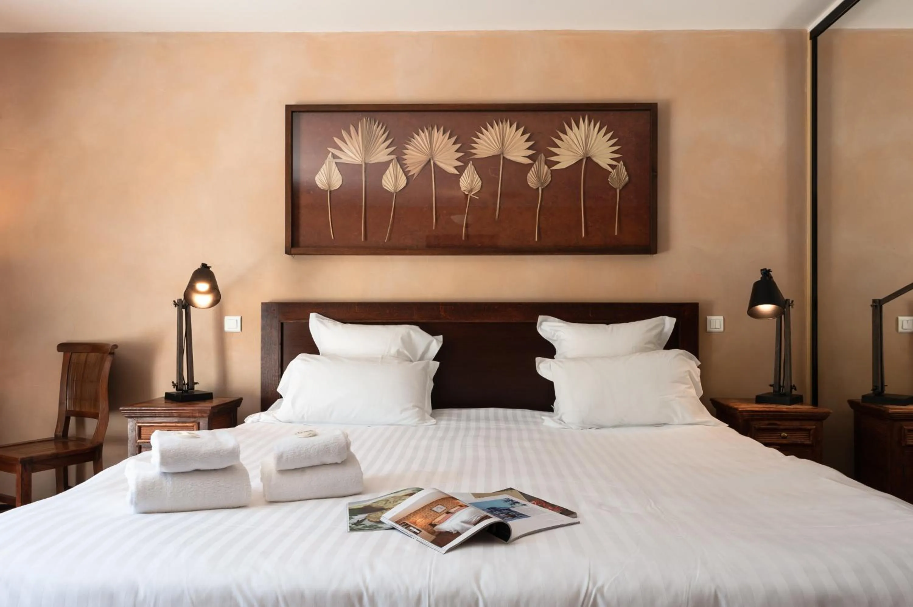 Photo of the whole room, Bed in Hôtel La Gentilhommière