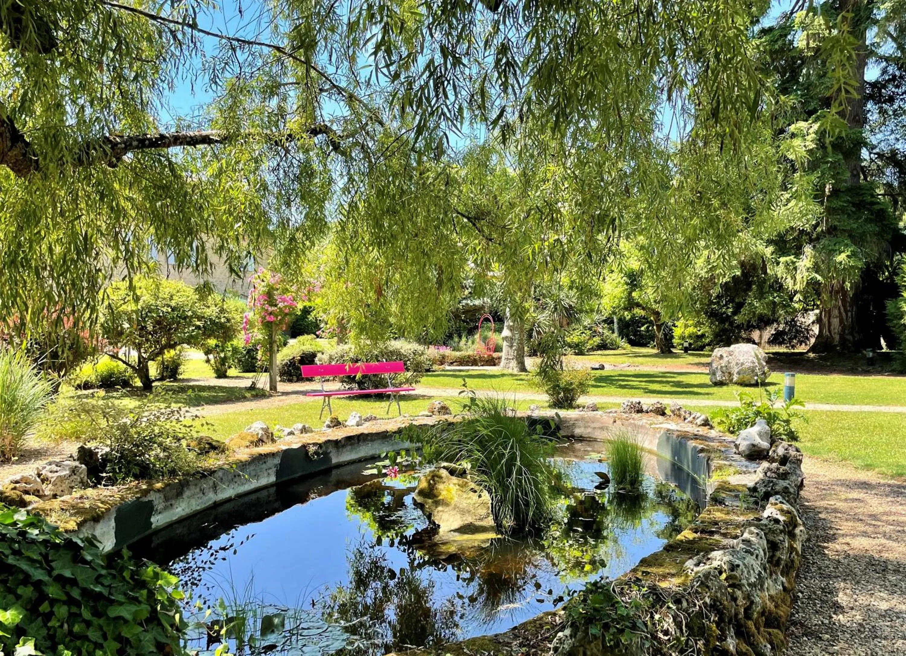 Garden in Les Glycines - Hôtel & Spa - Teritoria