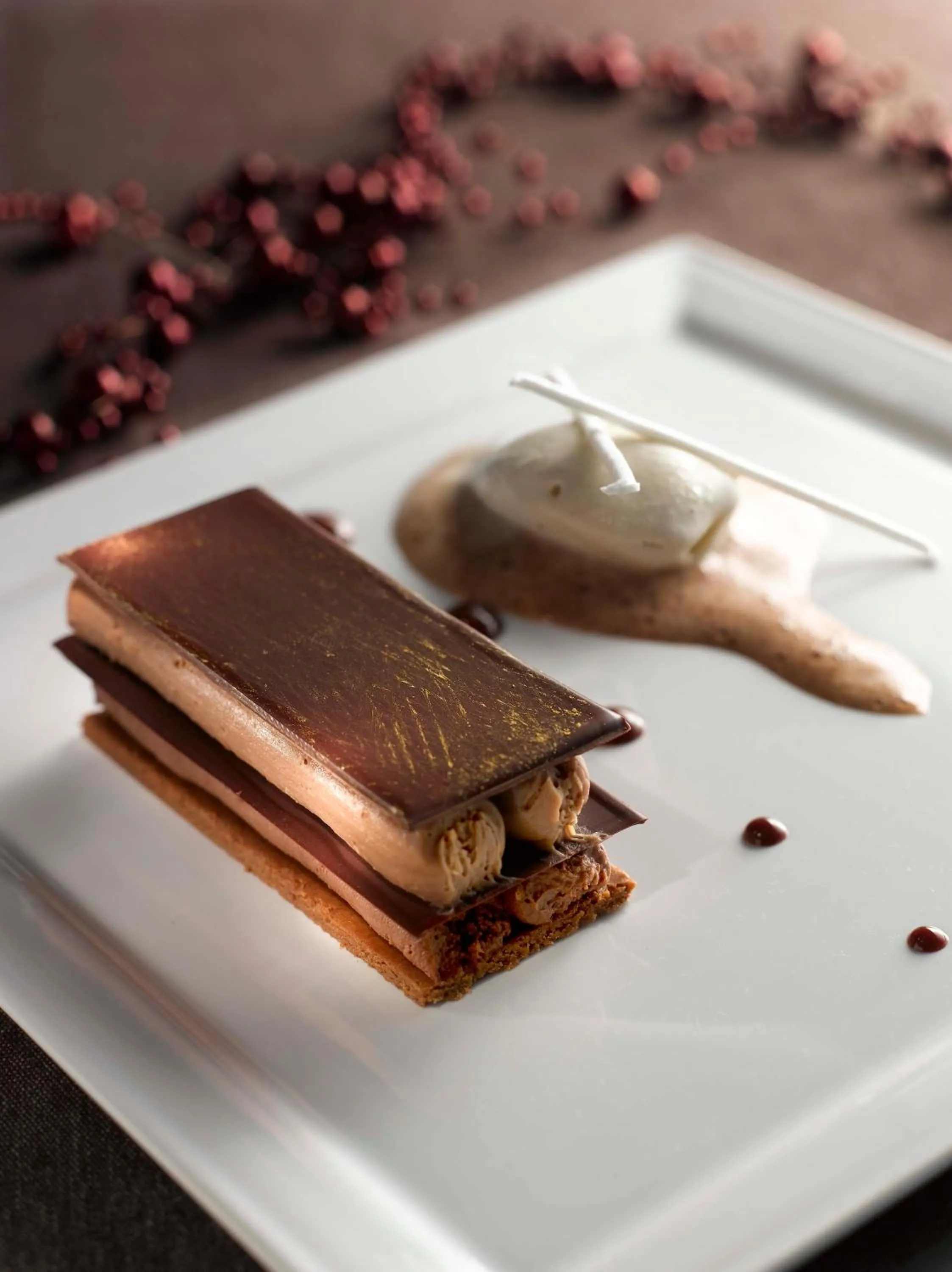 Restaurant/places to eat in Les Glycines - Hôtel & Spa - Teritoria