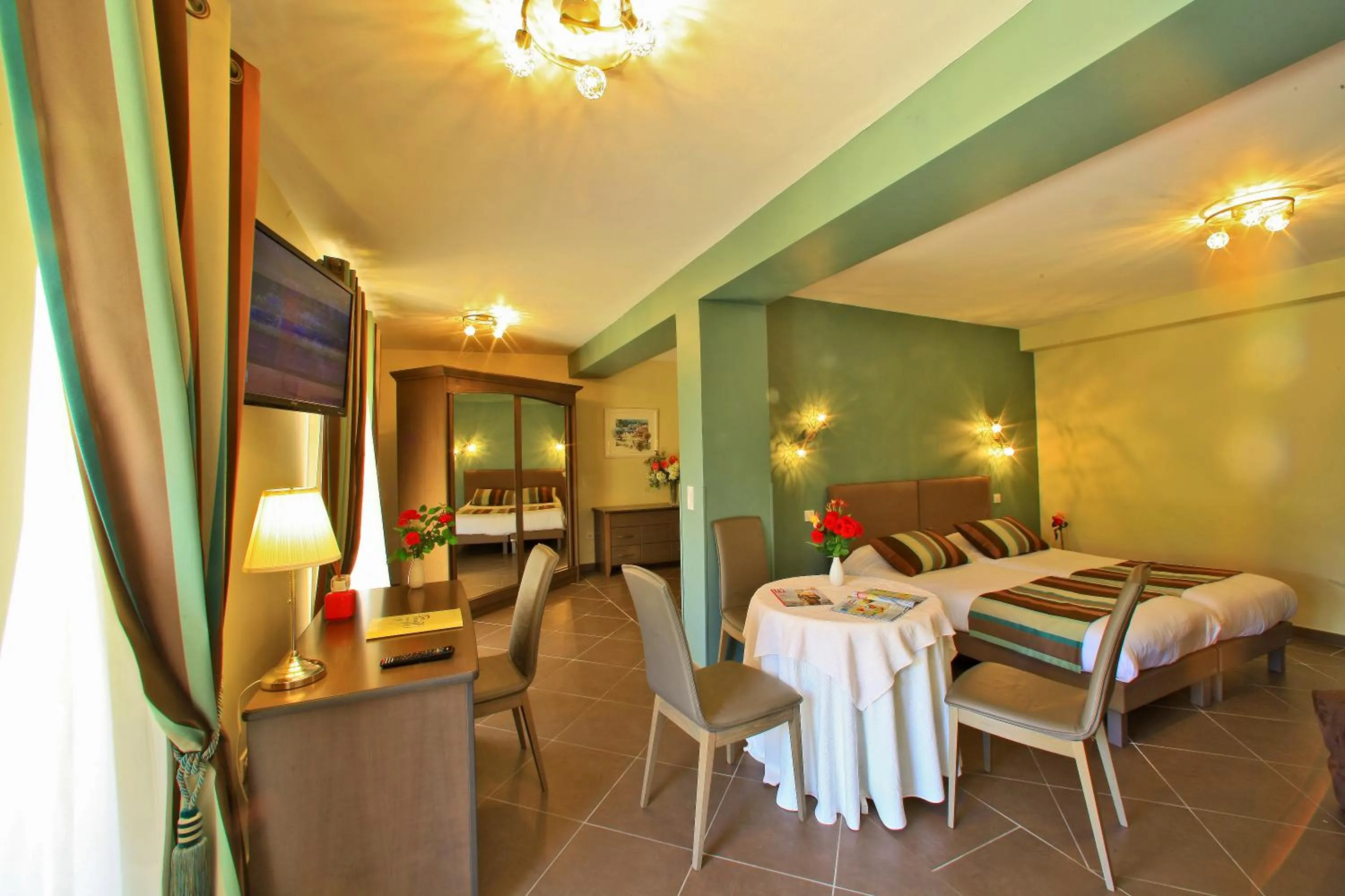 Photo of the whole room, Bed in Hotel Restaurant Laborderie