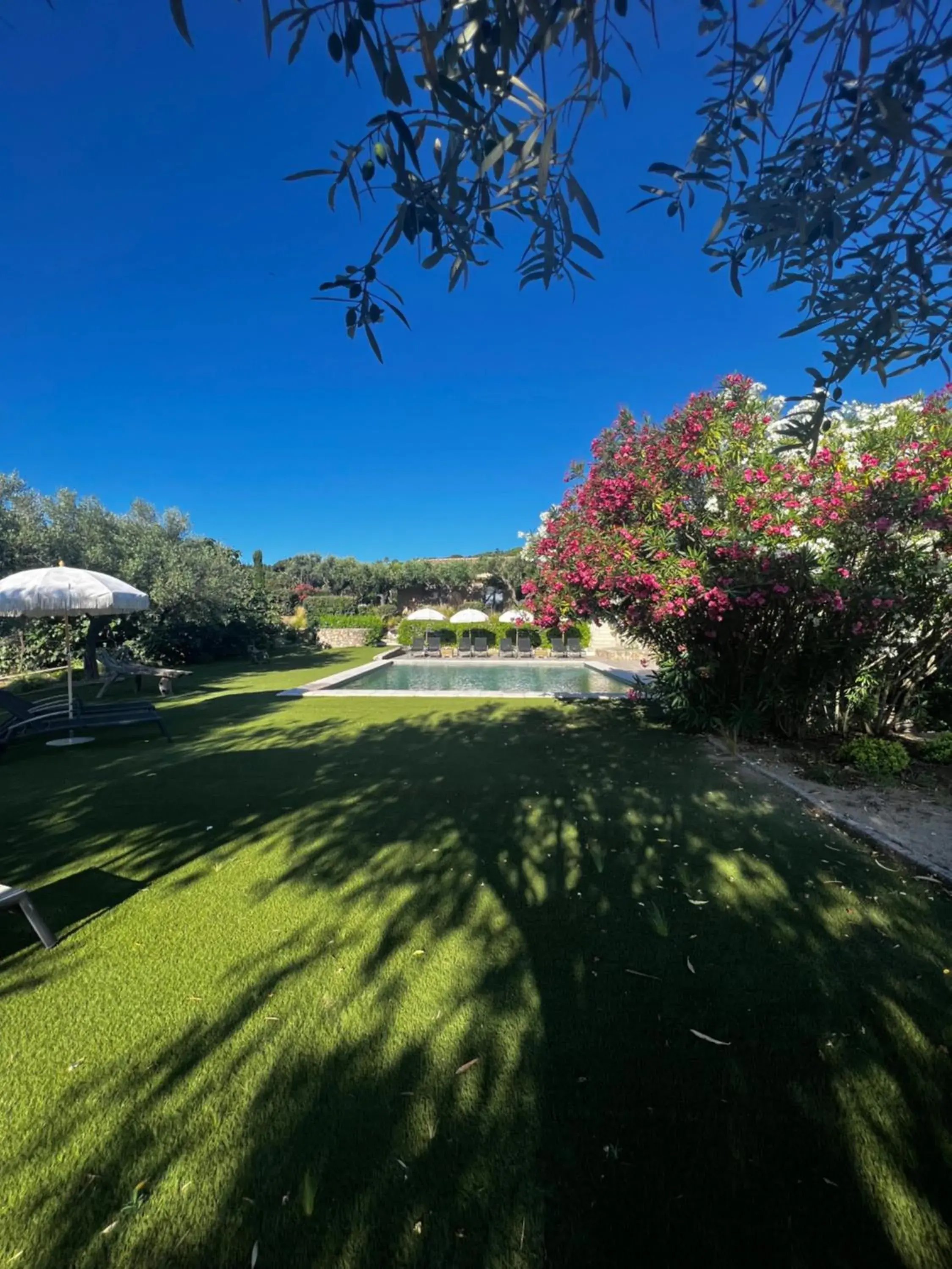 Superior Double Room in Auberge de l'Oumède Superior Double Room in Auberge de l'Oumède