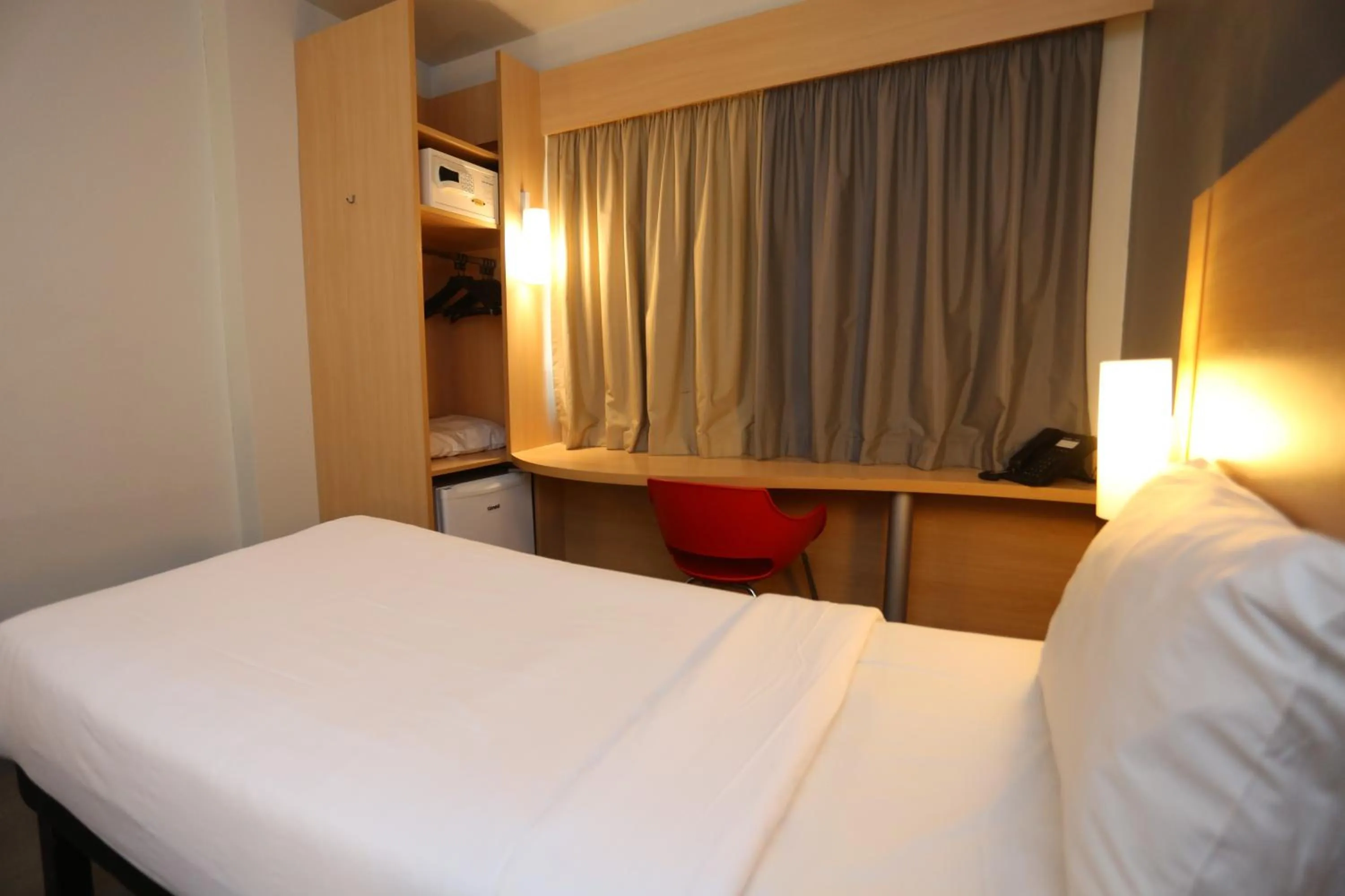 Bed in ibis Copacabana Posto 5