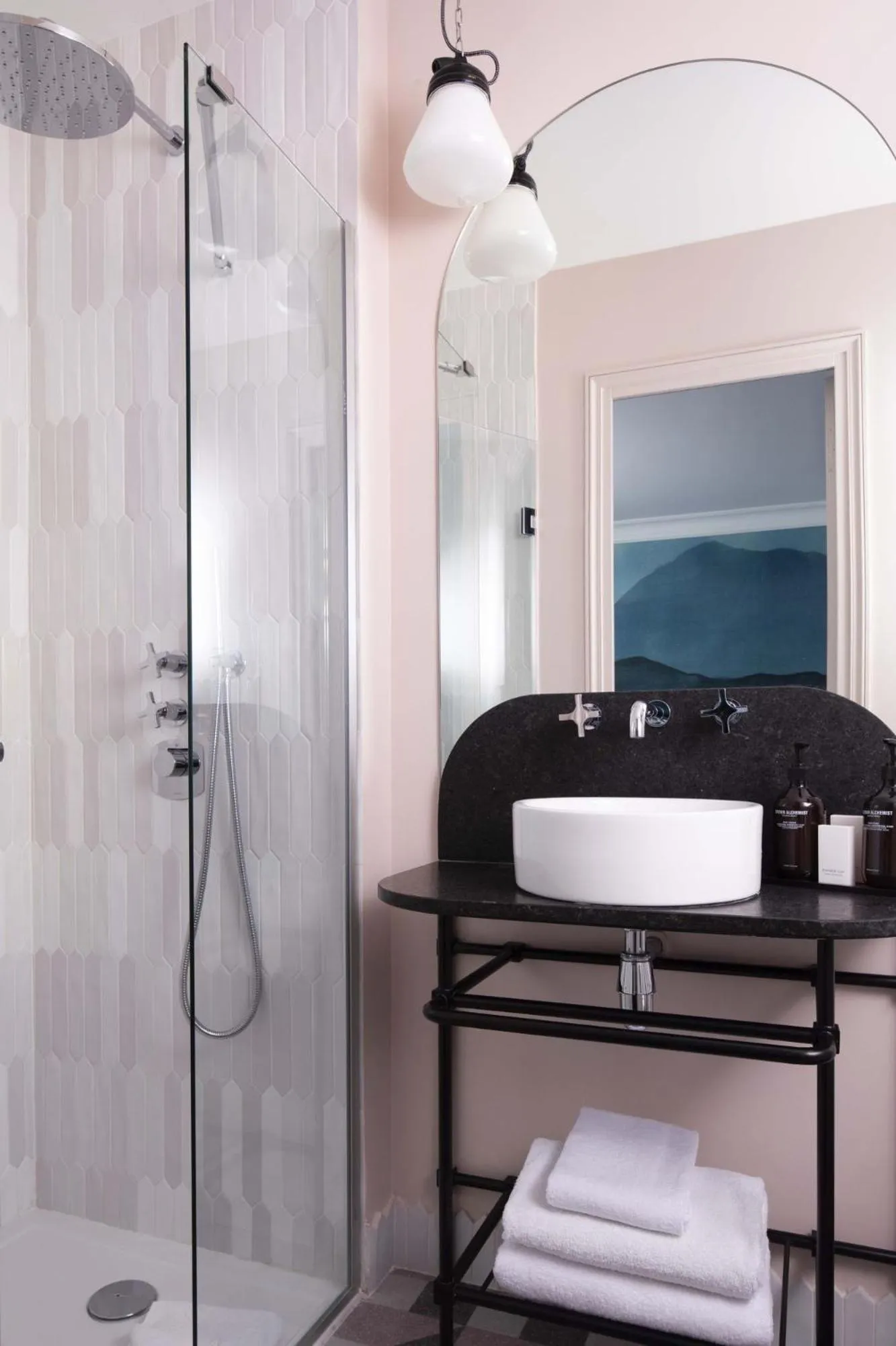 Bathroom in Hôtel Gramont