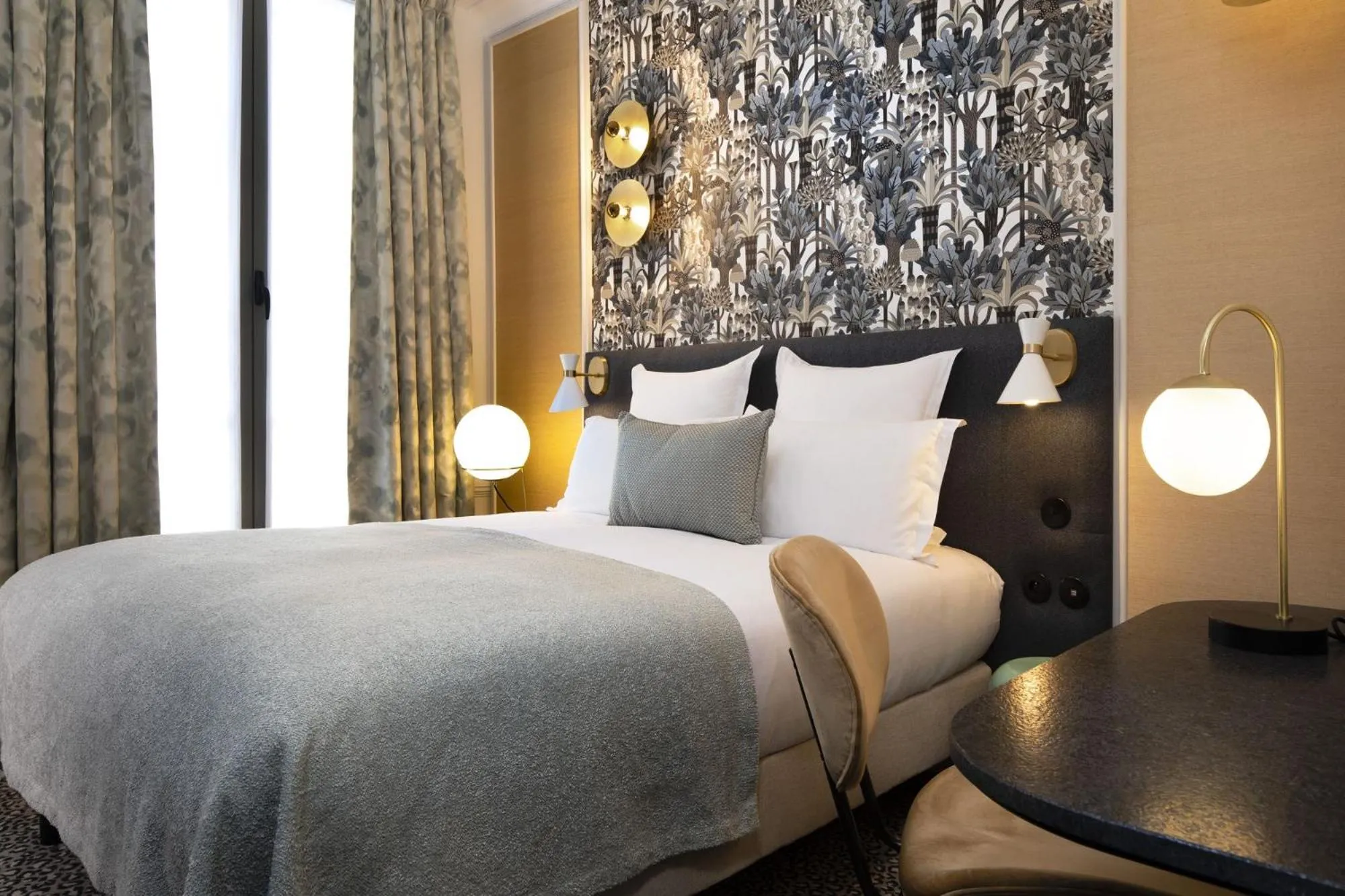 Bed in Hôtel Gramont