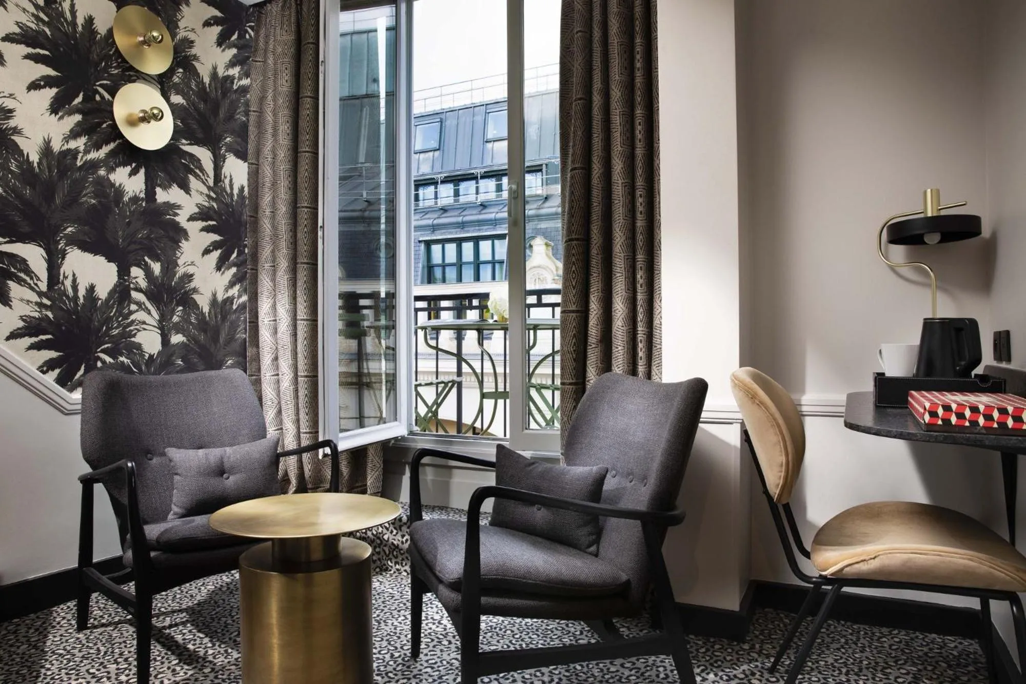 Photo of the whole room in Hôtel Gramont