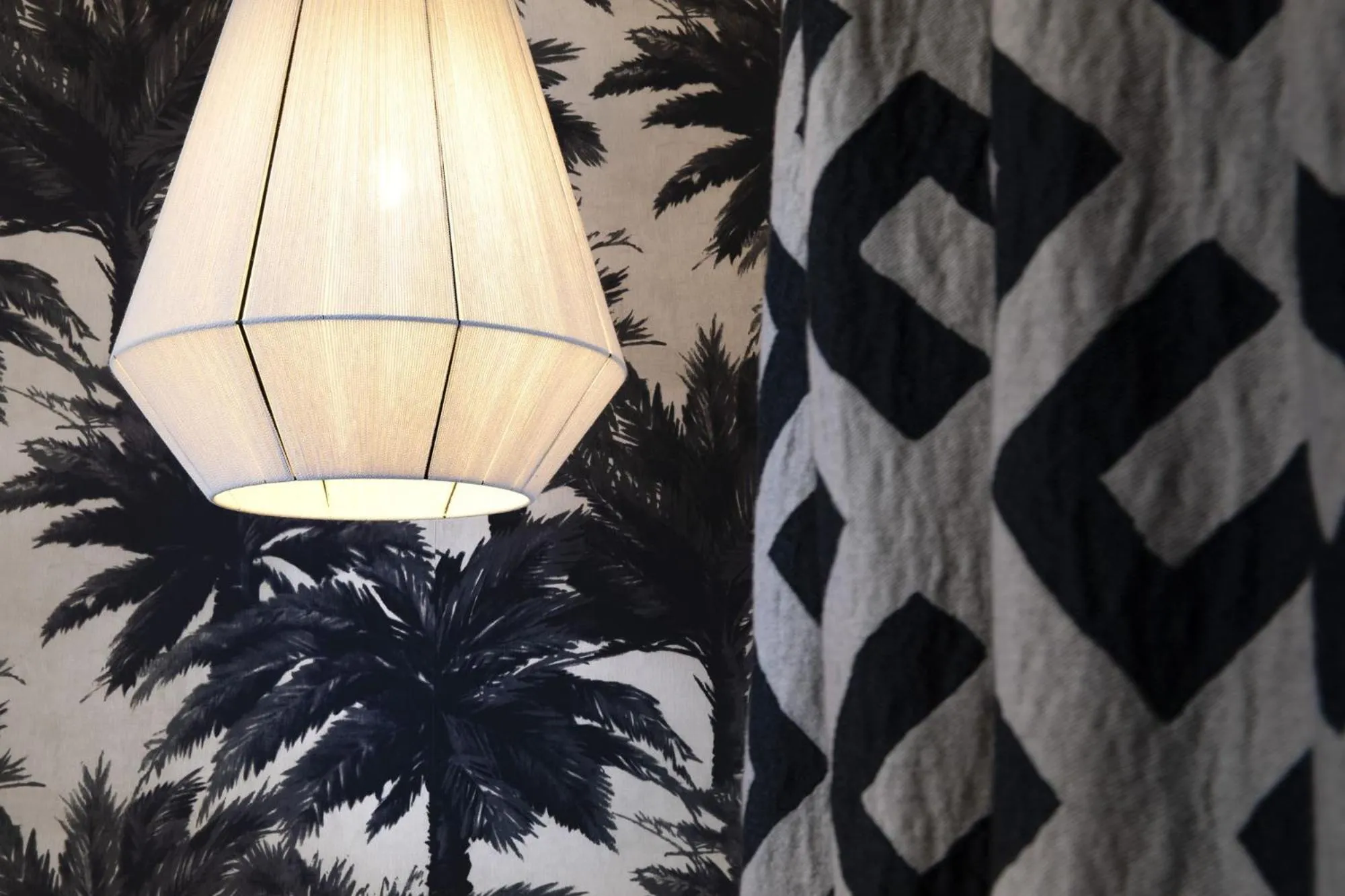 Decorative detail, Bed in Hôtel Gramont