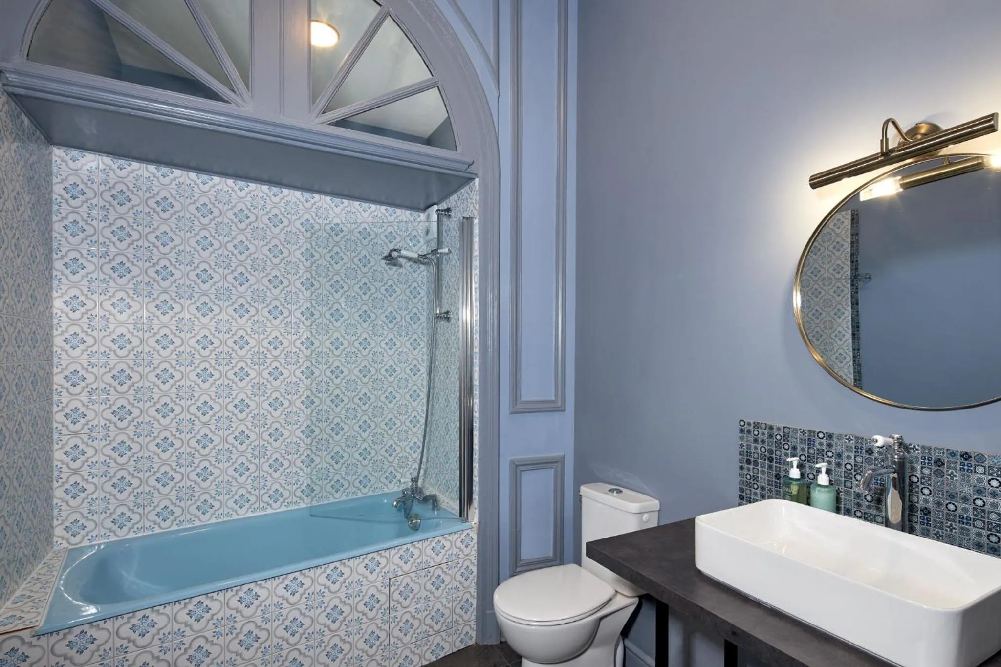 Bedroom in Hôtel De France Et De Guise - 1891