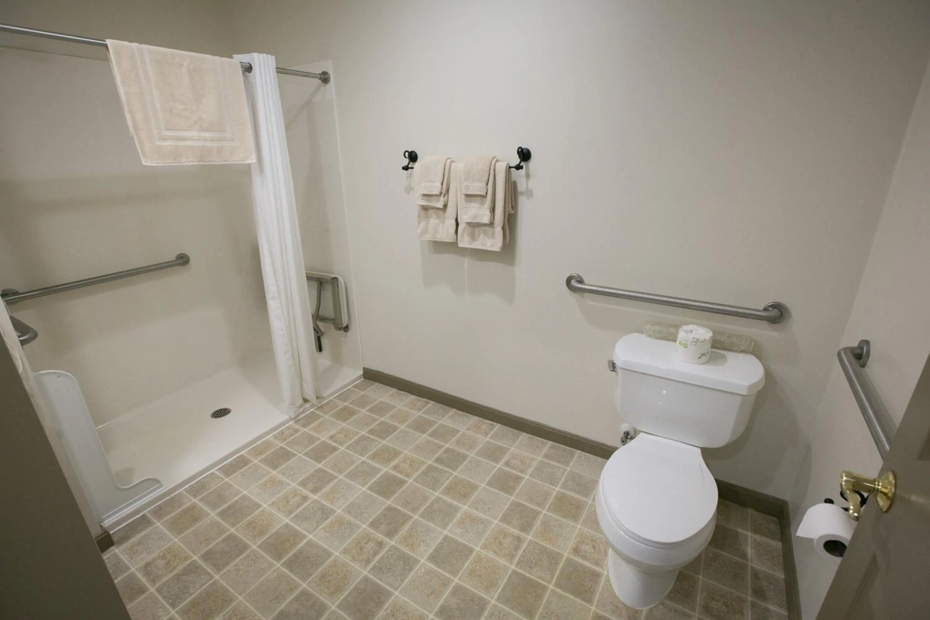 Shower in Lodging on the Square