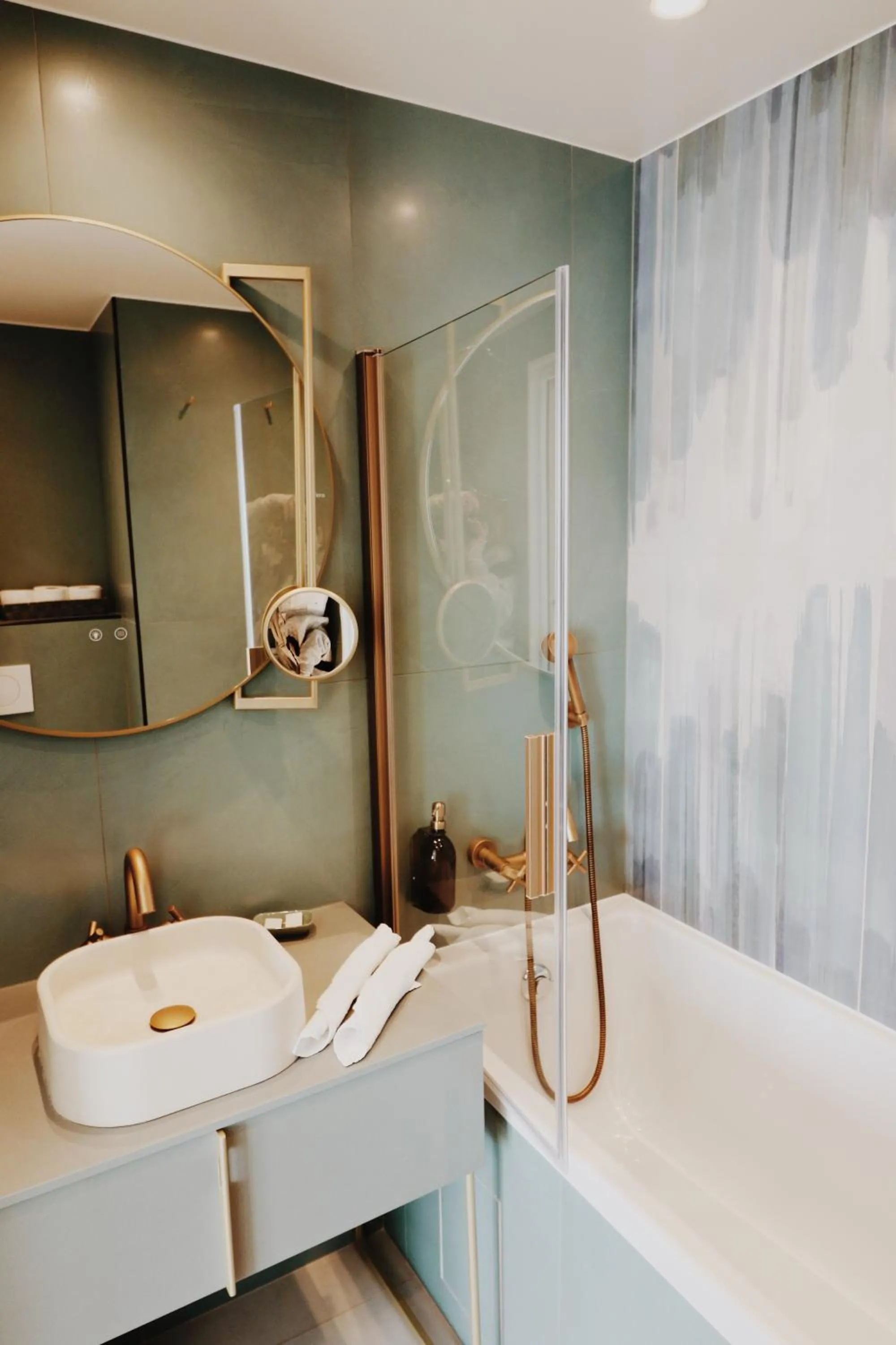 Bathroom in Le Rose Thé