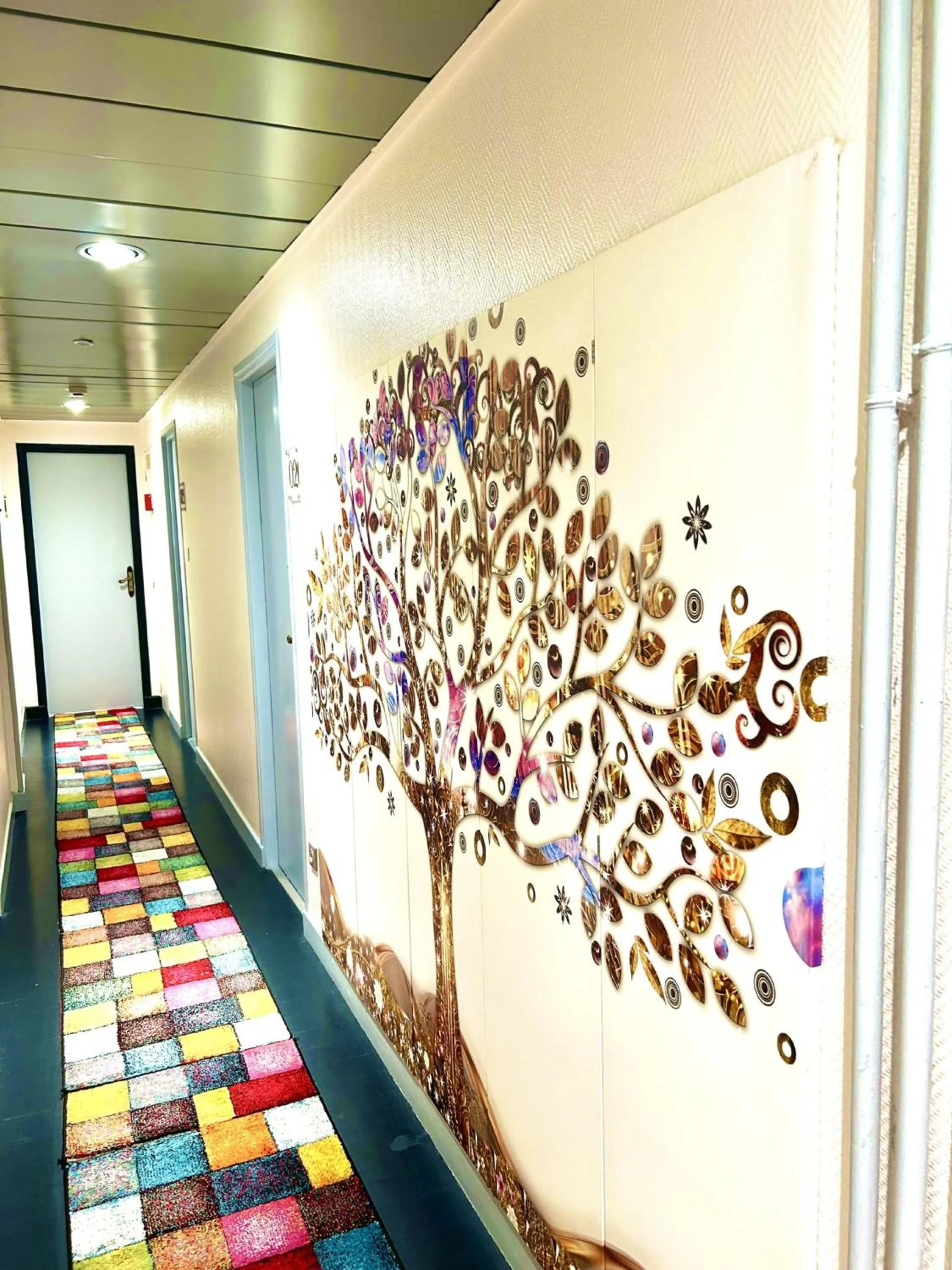 Property building in Kyriad Restaurant Centre SPA Vichy