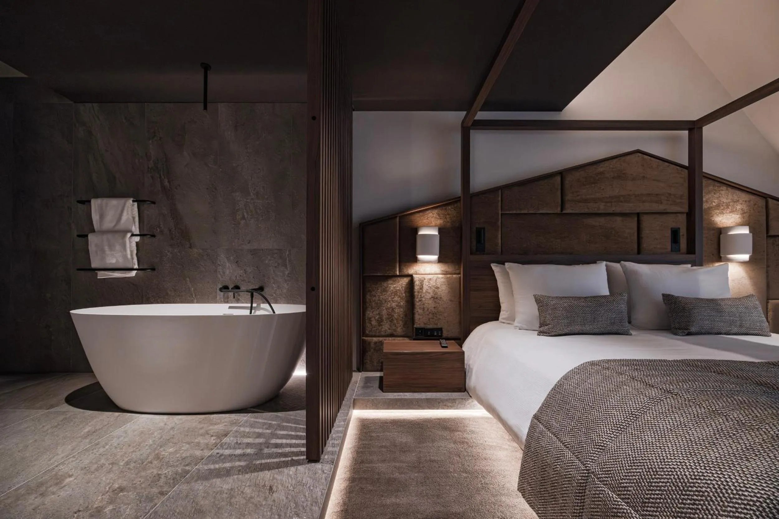 Bedroom, Bed in YONA ex Le Parc Hôtel