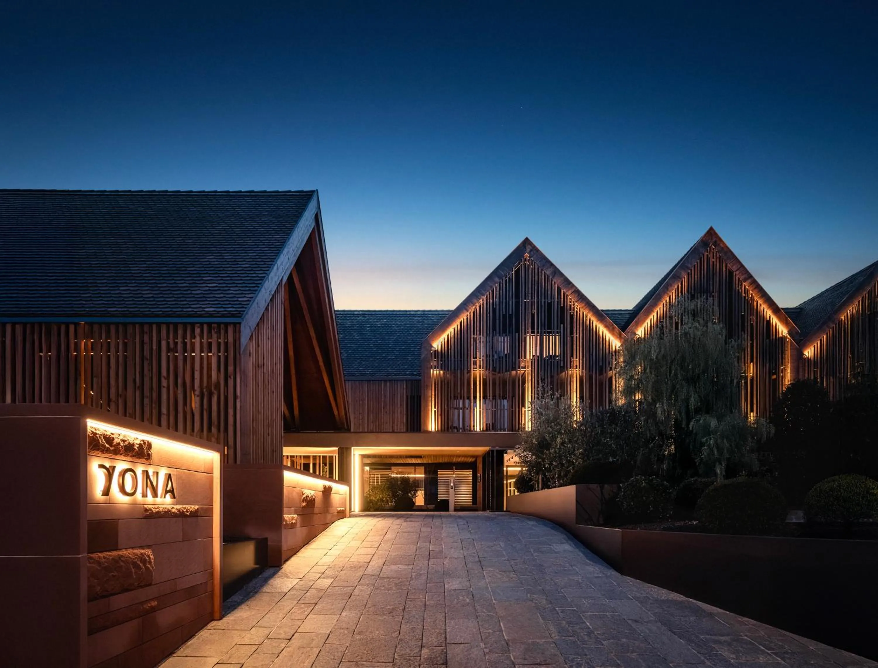 Property building in YONA ex Le Parc Hôtel