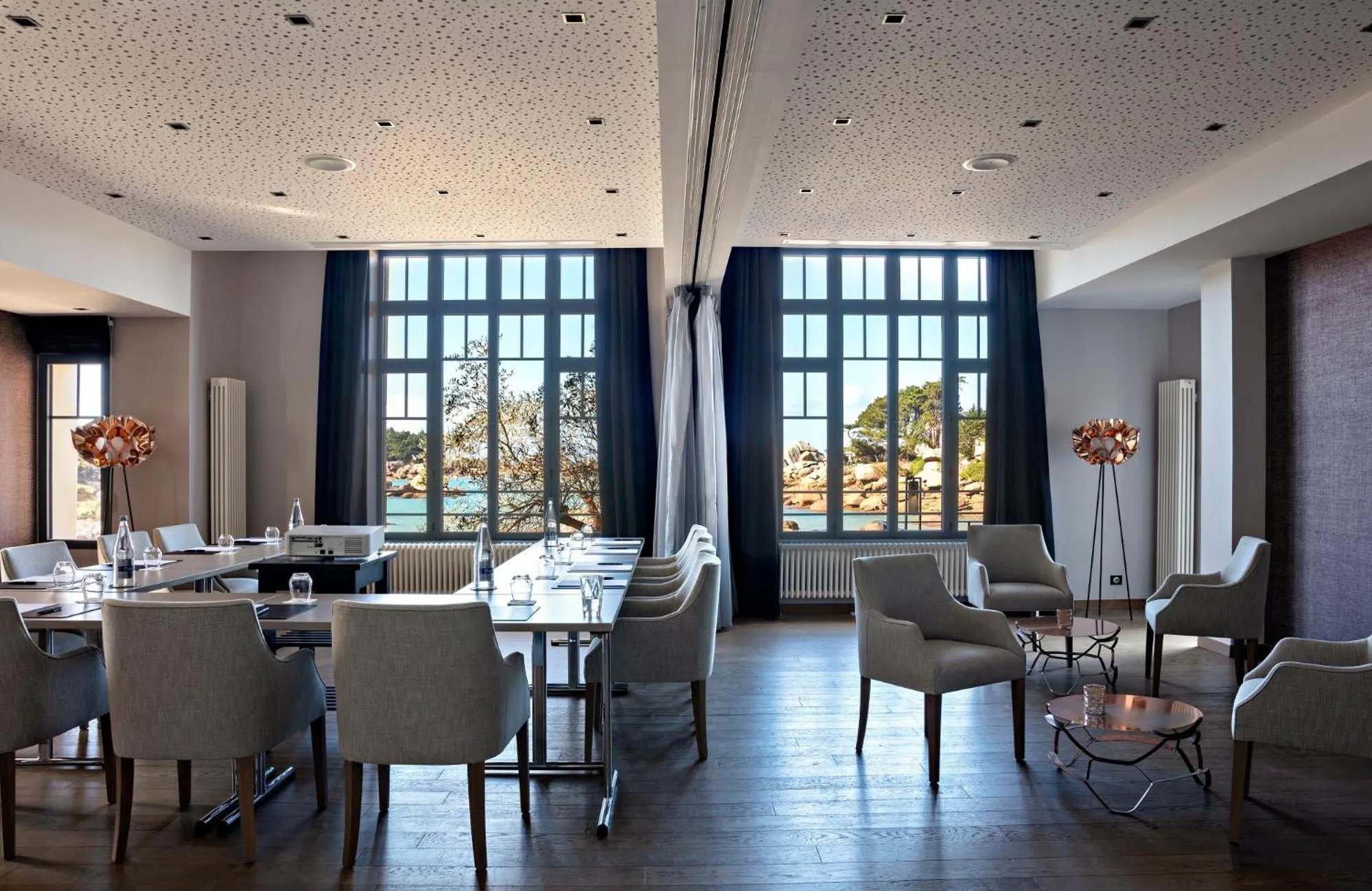 Seating area in Castel Beau Site