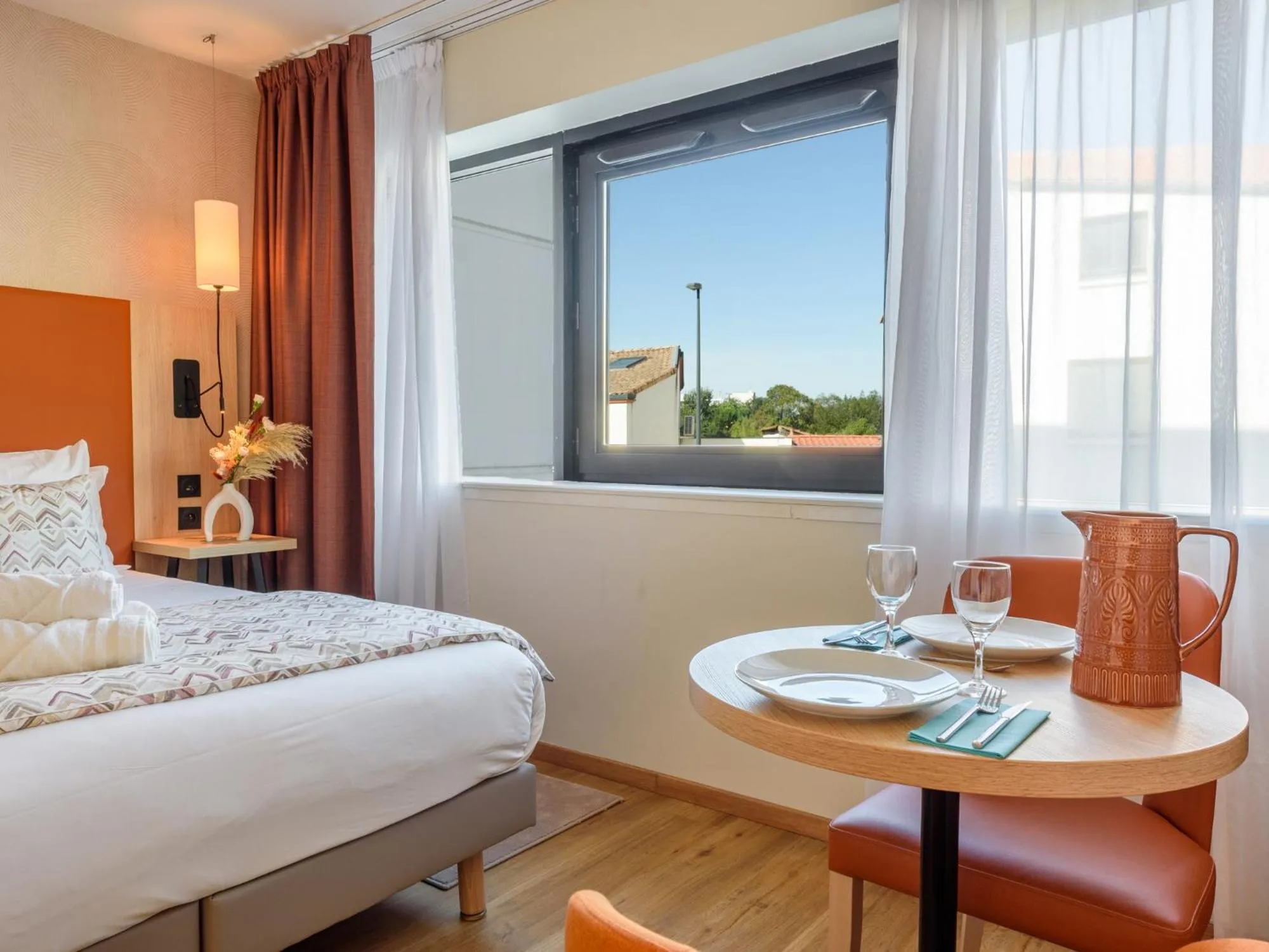 Bedroom, Bed in Residhome Toulouse Tolosa