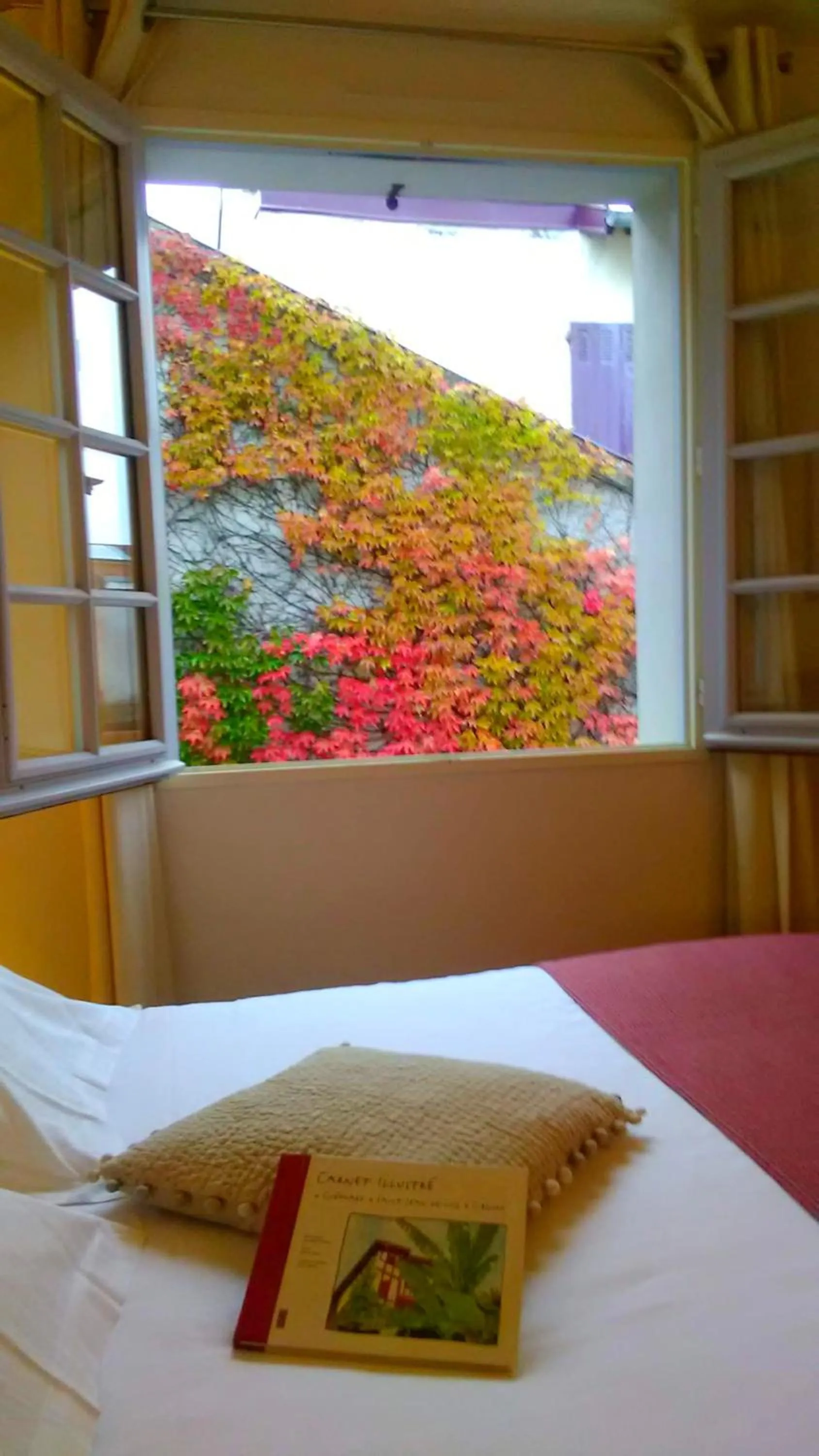 Photo of the whole room, Bed in Hôtel La Marisa Grande Plage