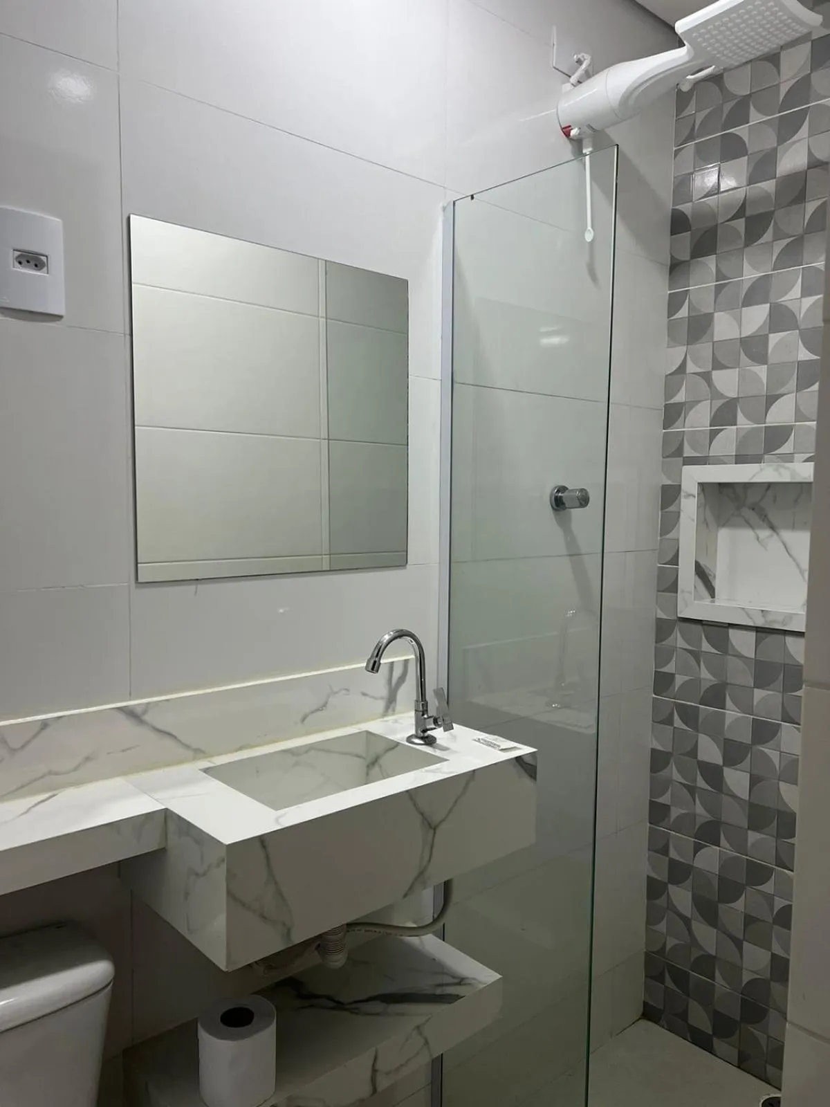 Shower in Hotel Rio Branco - Melhor Opção Perto da 25 de Março, Santa Ifigênia e Metrô República