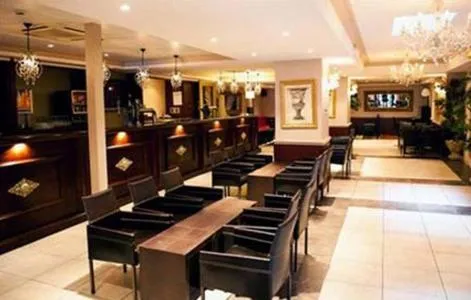 Lounge or bar in Hôtel Jeanne d'Arc
