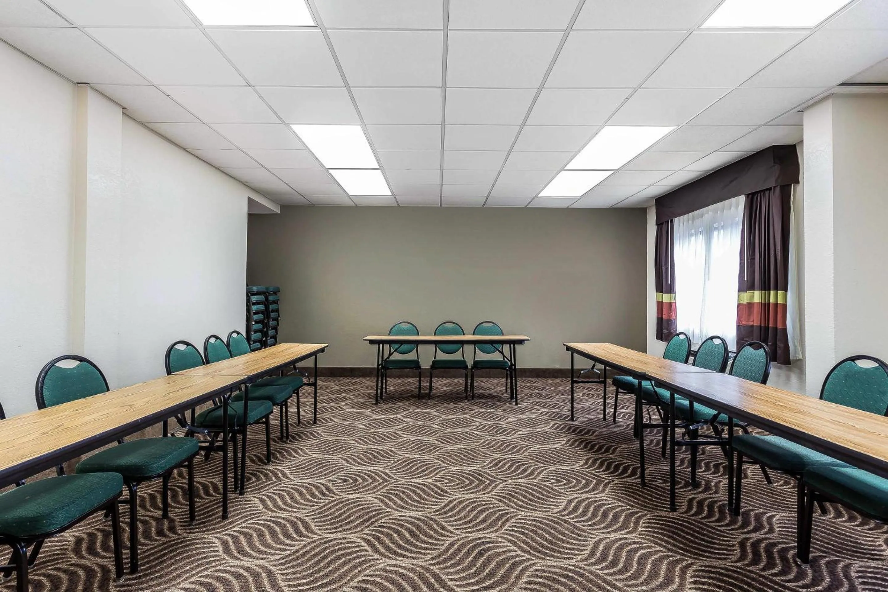 Meeting/conference room in Quality Inn & Suites Salisbury South