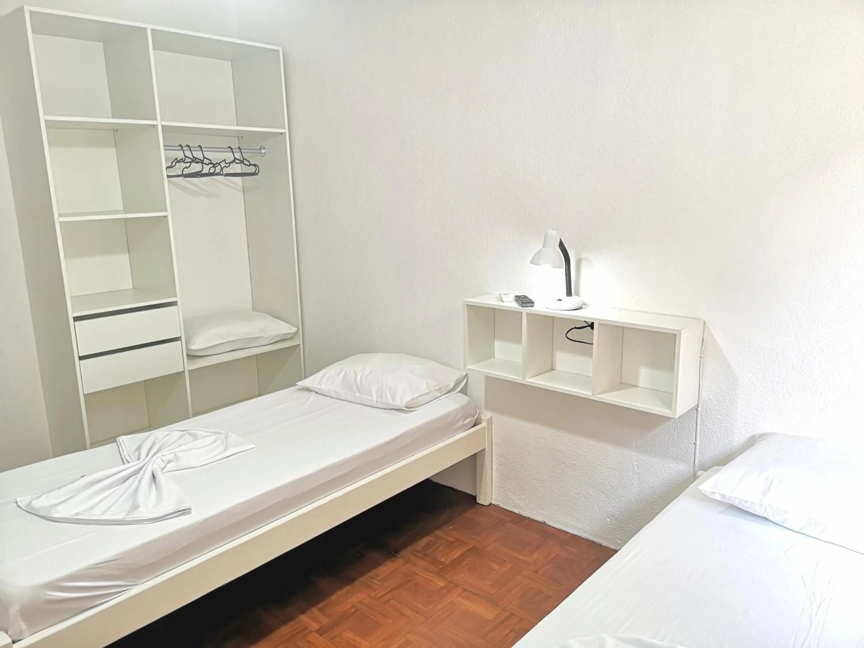 Bedroom, Bed in Residencial Las Rocas I