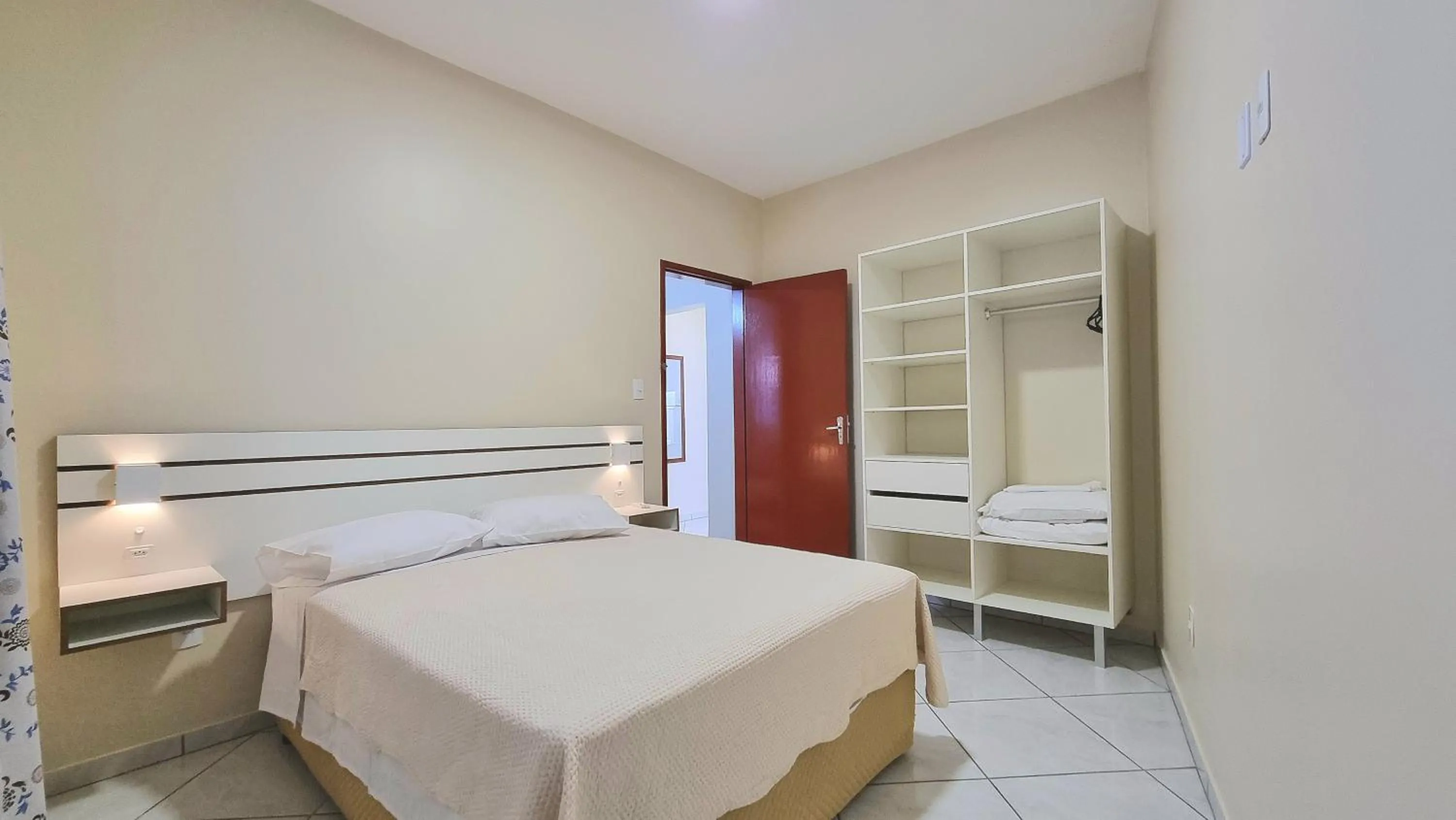 Photo of the whole room, Bed in Residencial Las Rocas I