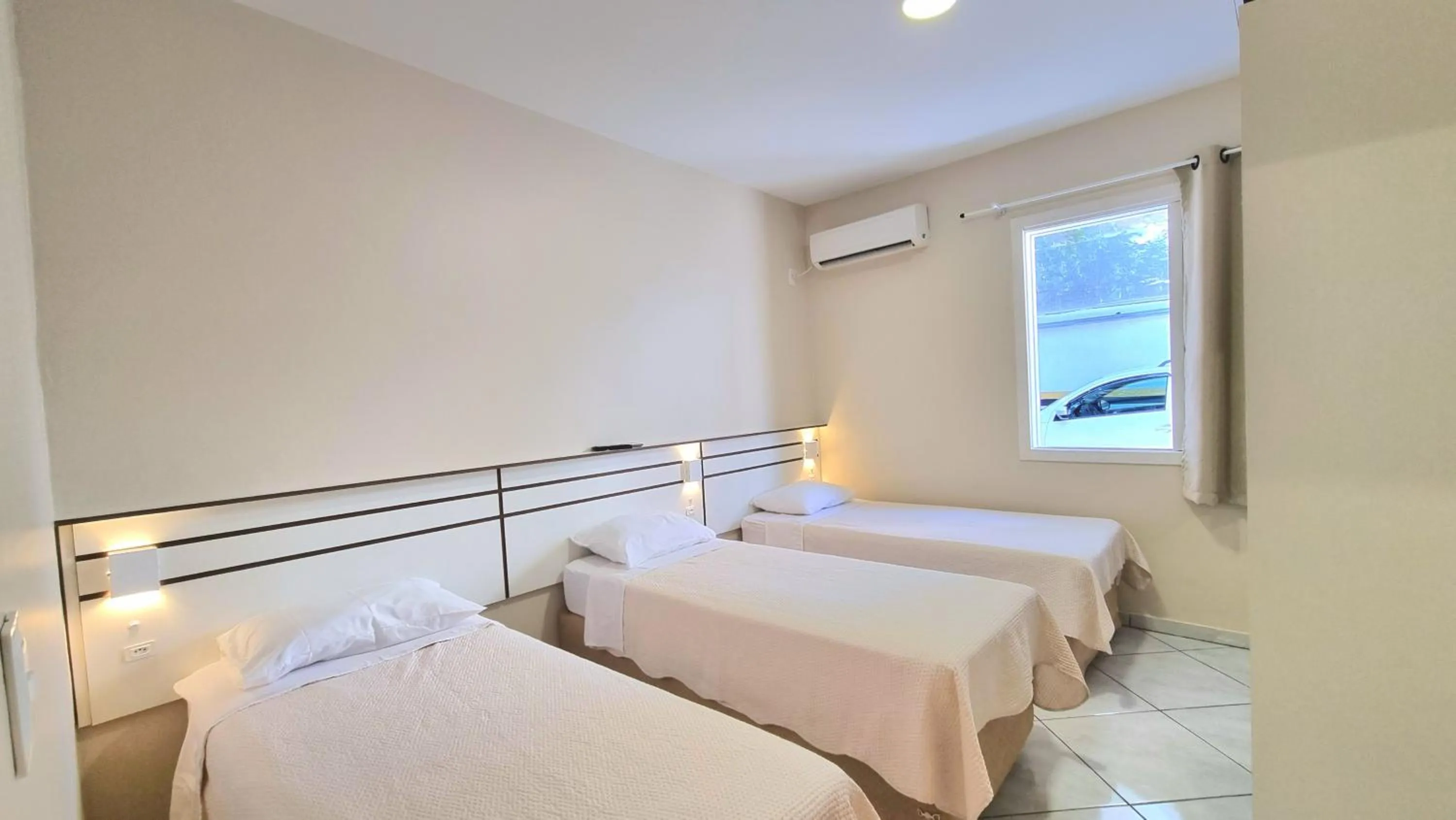 Bedroom, Bed in Residencial Las Rocas I