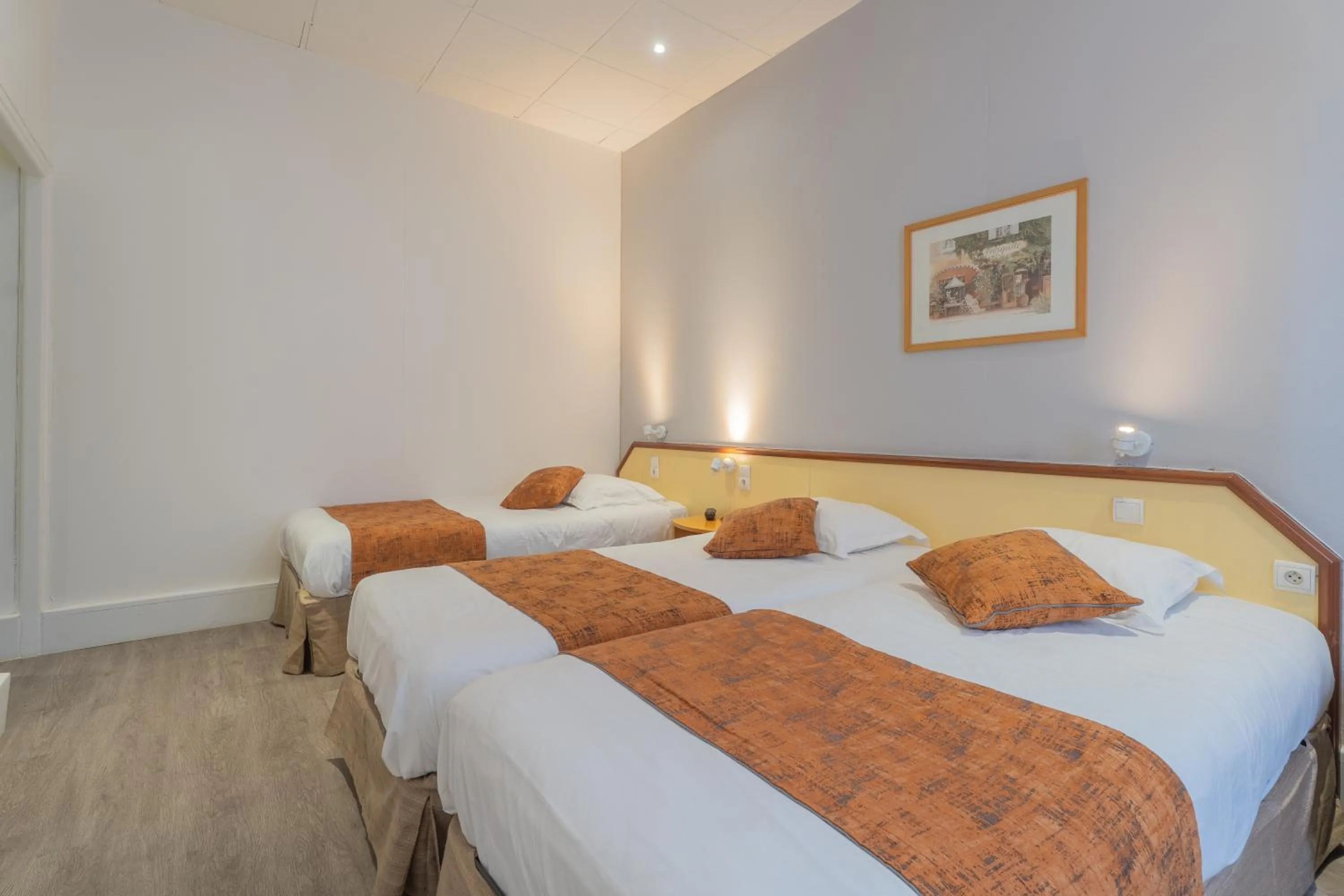 Bedroom, Bed in Hotel Busby