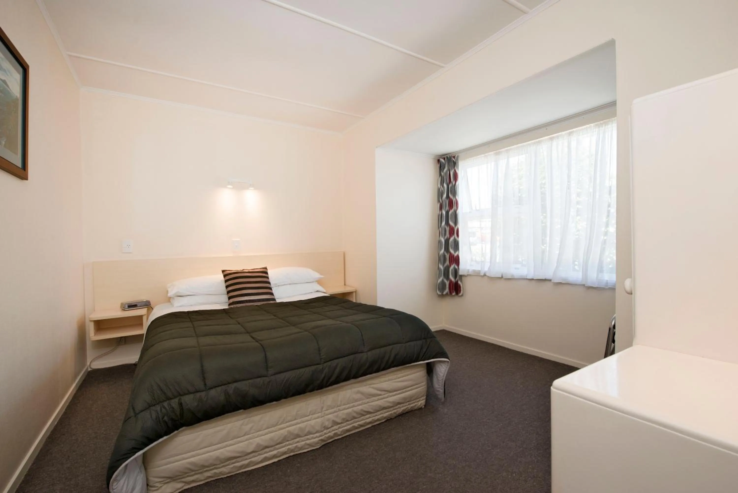 Bed in Waimarie on Riverside Motel & Apartments