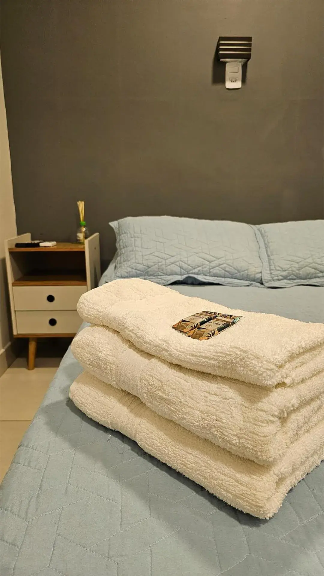 Double Room with Private Bathroom in Beach Guest House - GMT Double Room with Private Bathroom in Beach Guest House - GMT