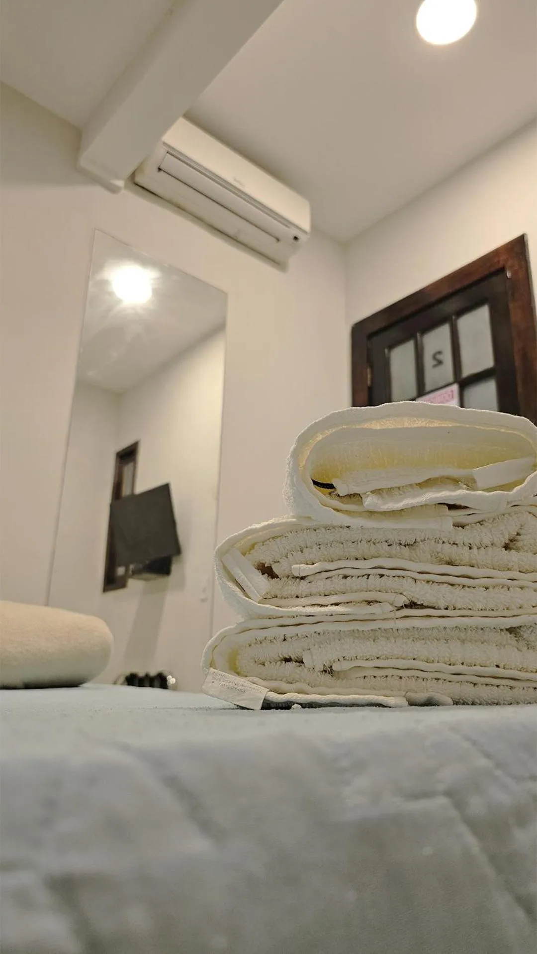 Bed in Beach Guest House - GMT