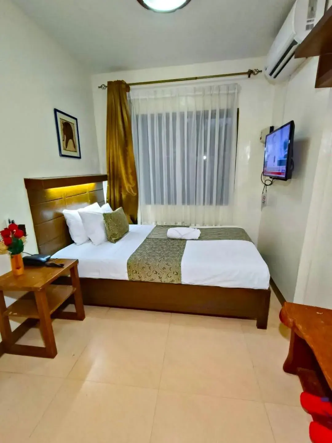 Standard Single Room - single occupancy in Delle Suites Standard Single Room - single occupancy in Delle Suites