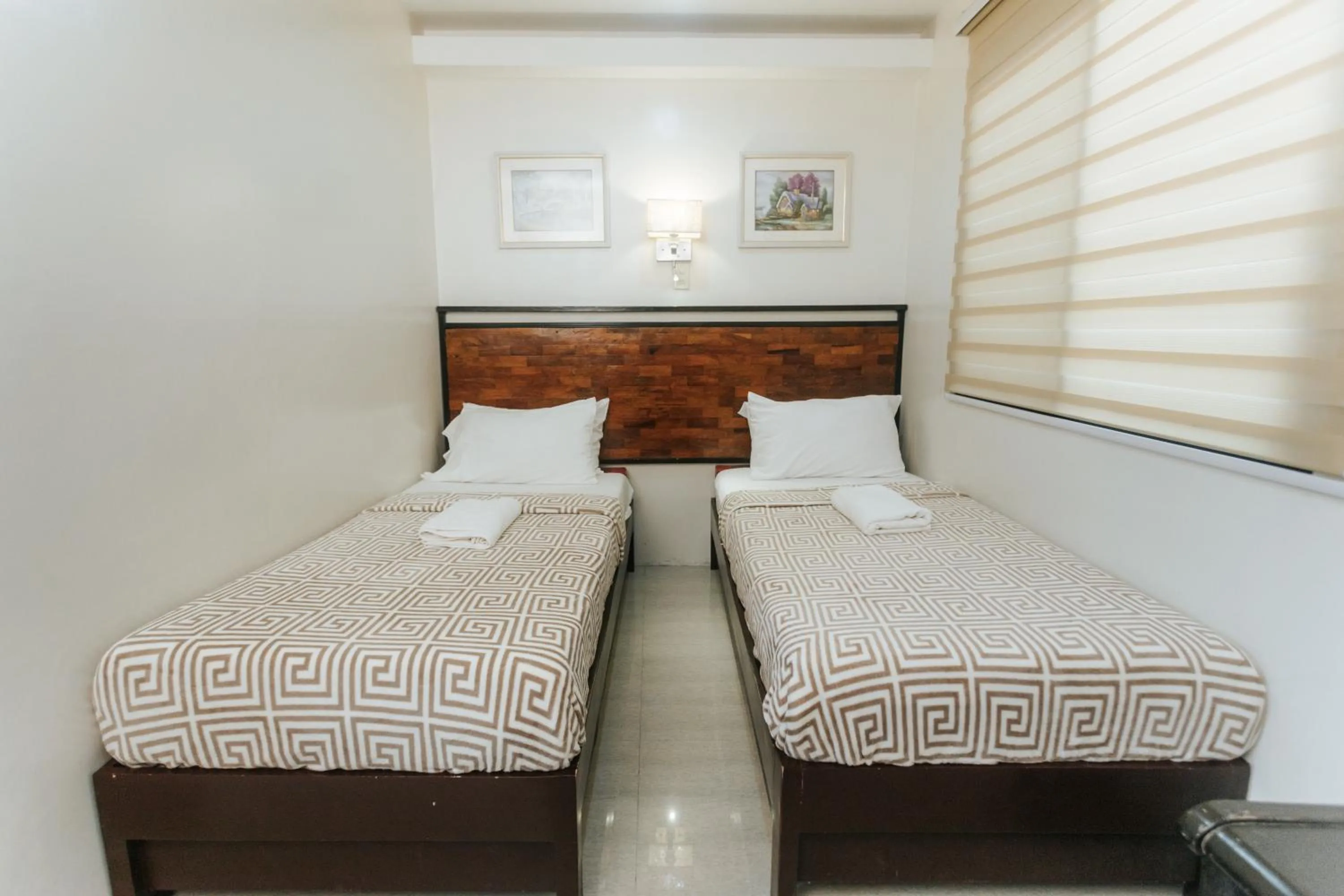 Bedroom, Bed in Delle Suites