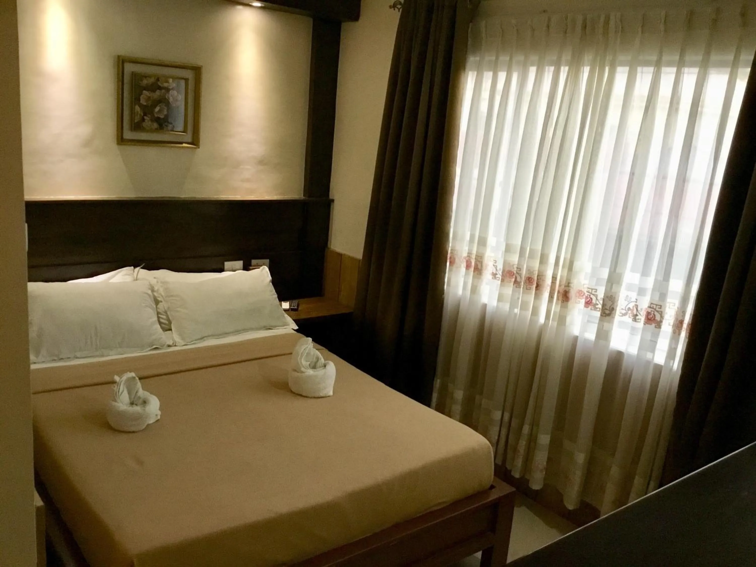 Bedroom, Bed in Delle Suites