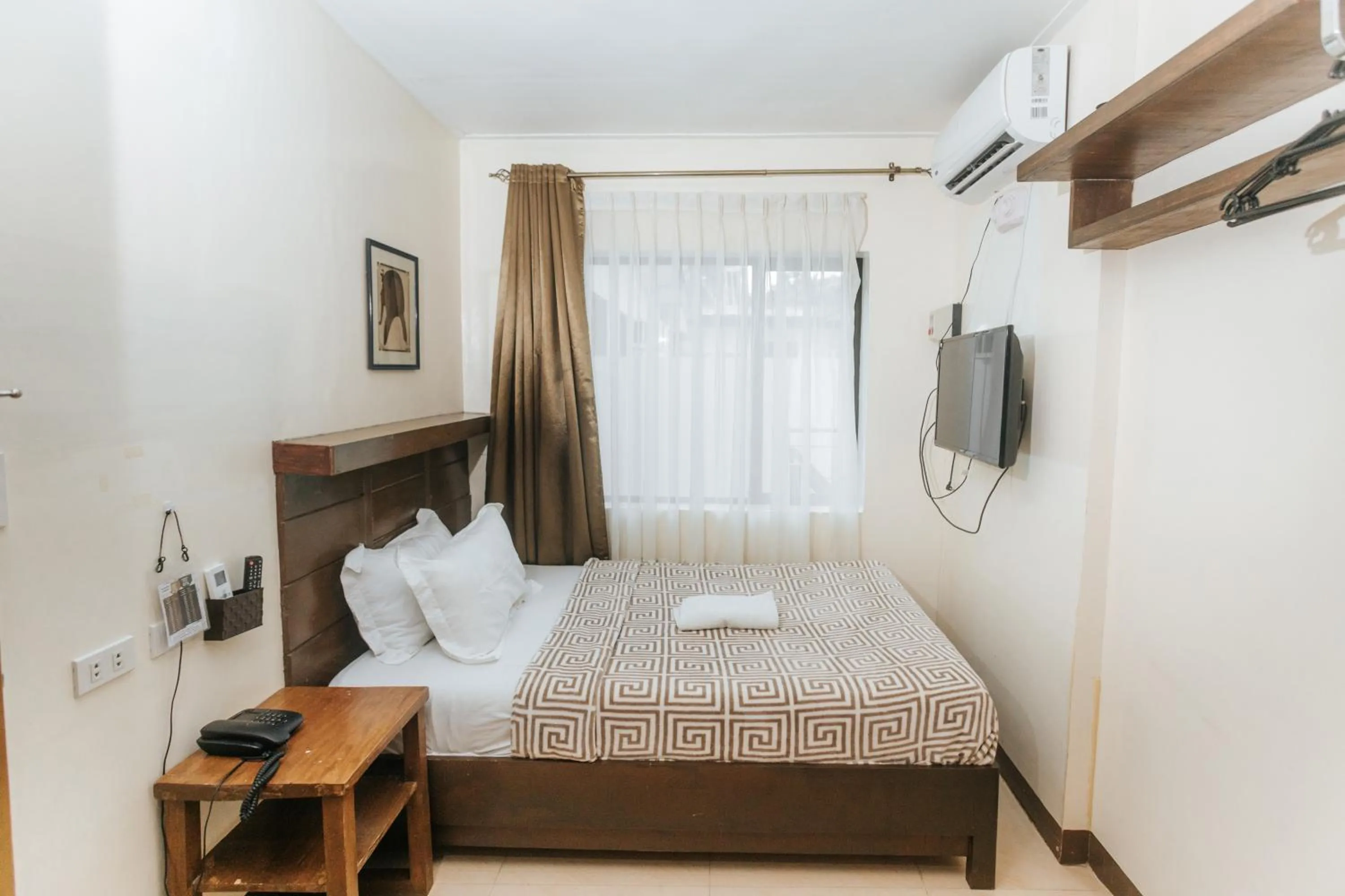 Bedroom, Bed in Delle Suites