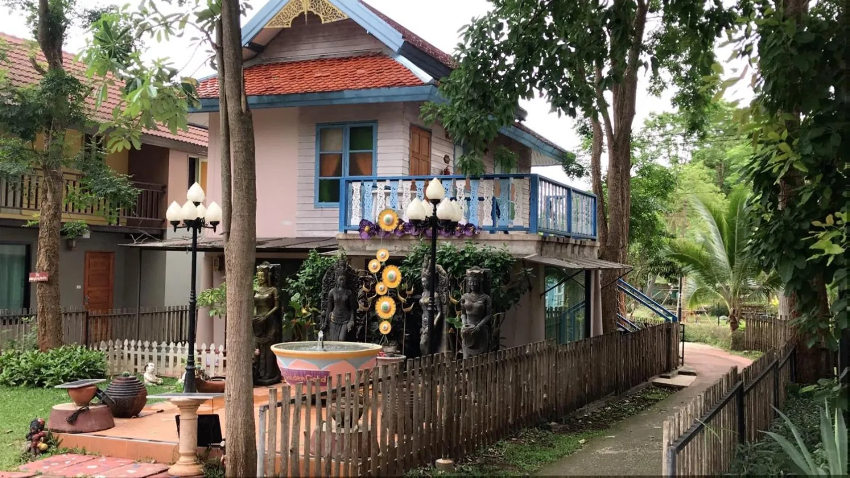 Goldengold (Khaoyai) Resort & Spa