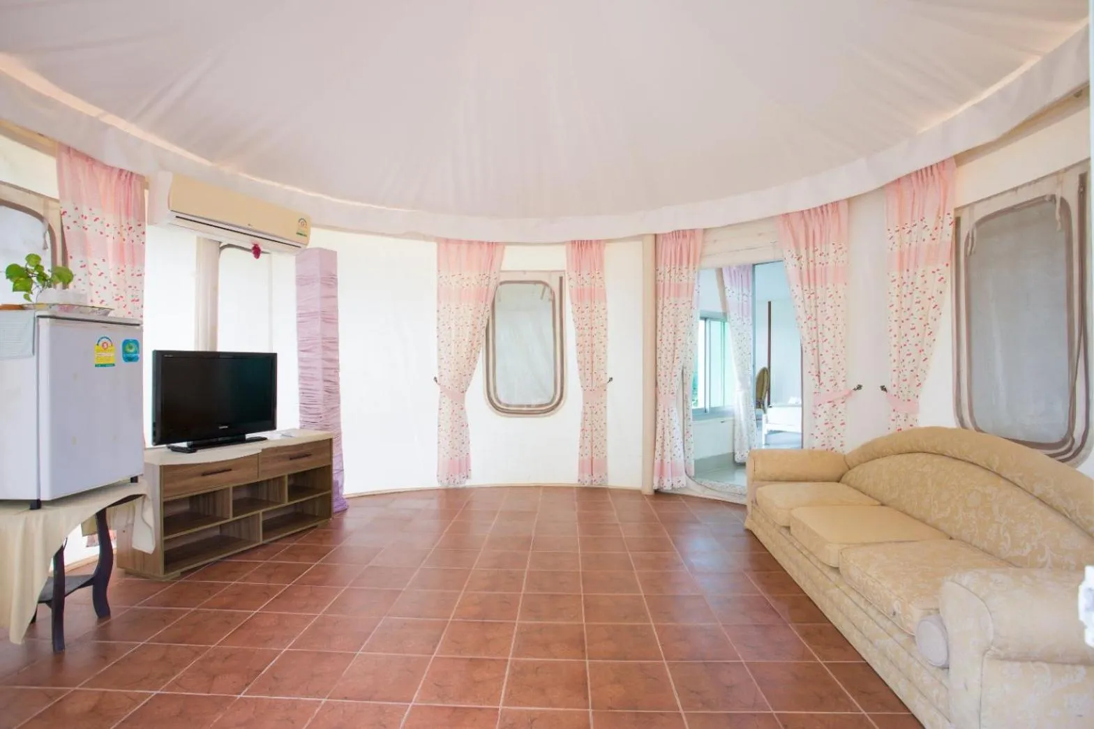 Goldengold (Khaoyai) Resort & Spa