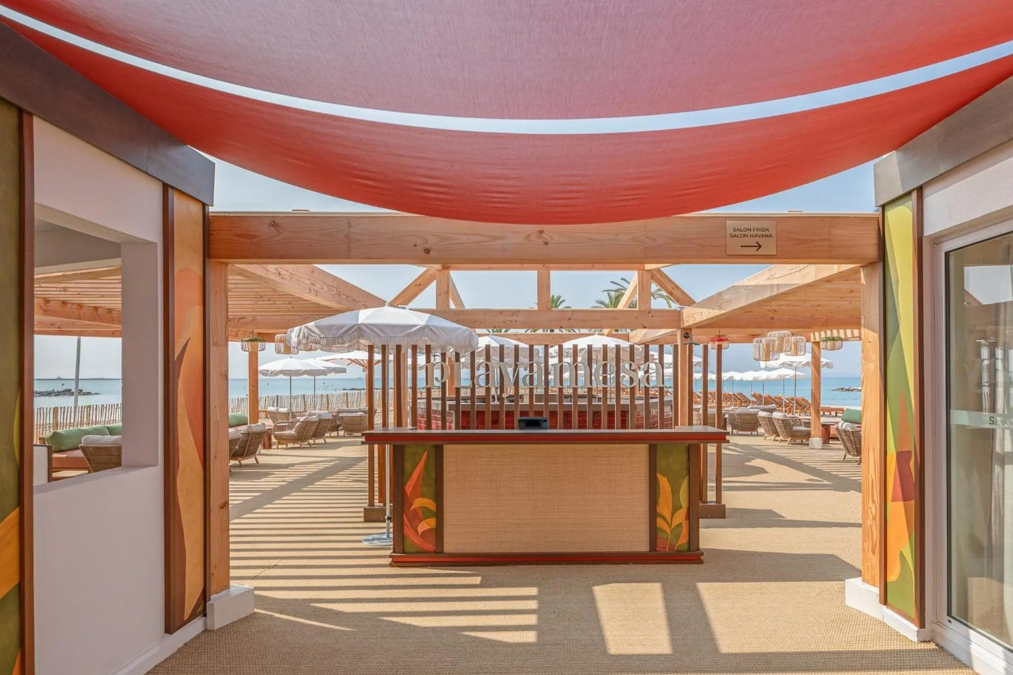 Restaurant/places to eat in Holiday Inn Nice - Port St Laurent by IHG