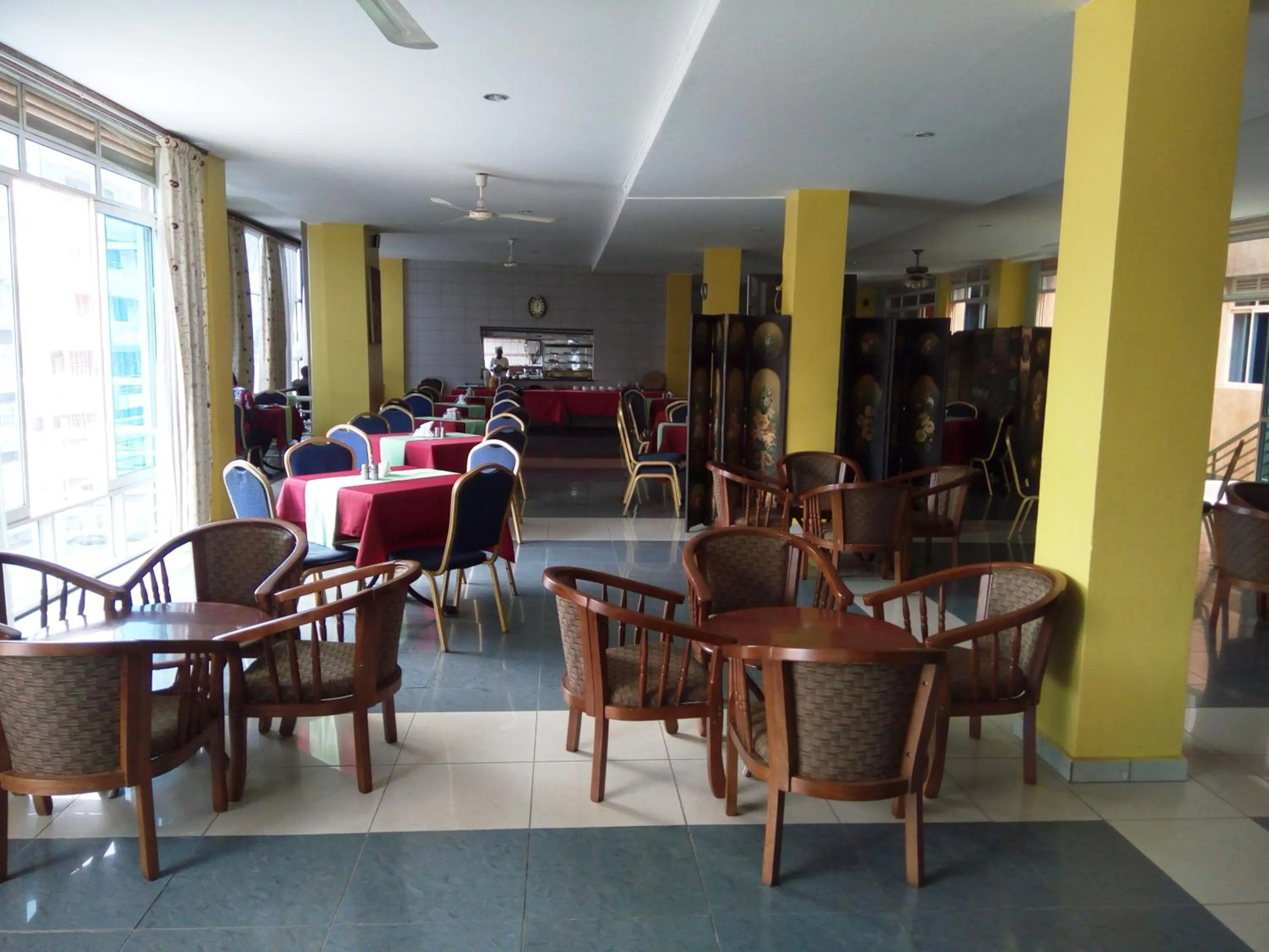 Restaurant/places to eat in Aponye Hotel Kampala