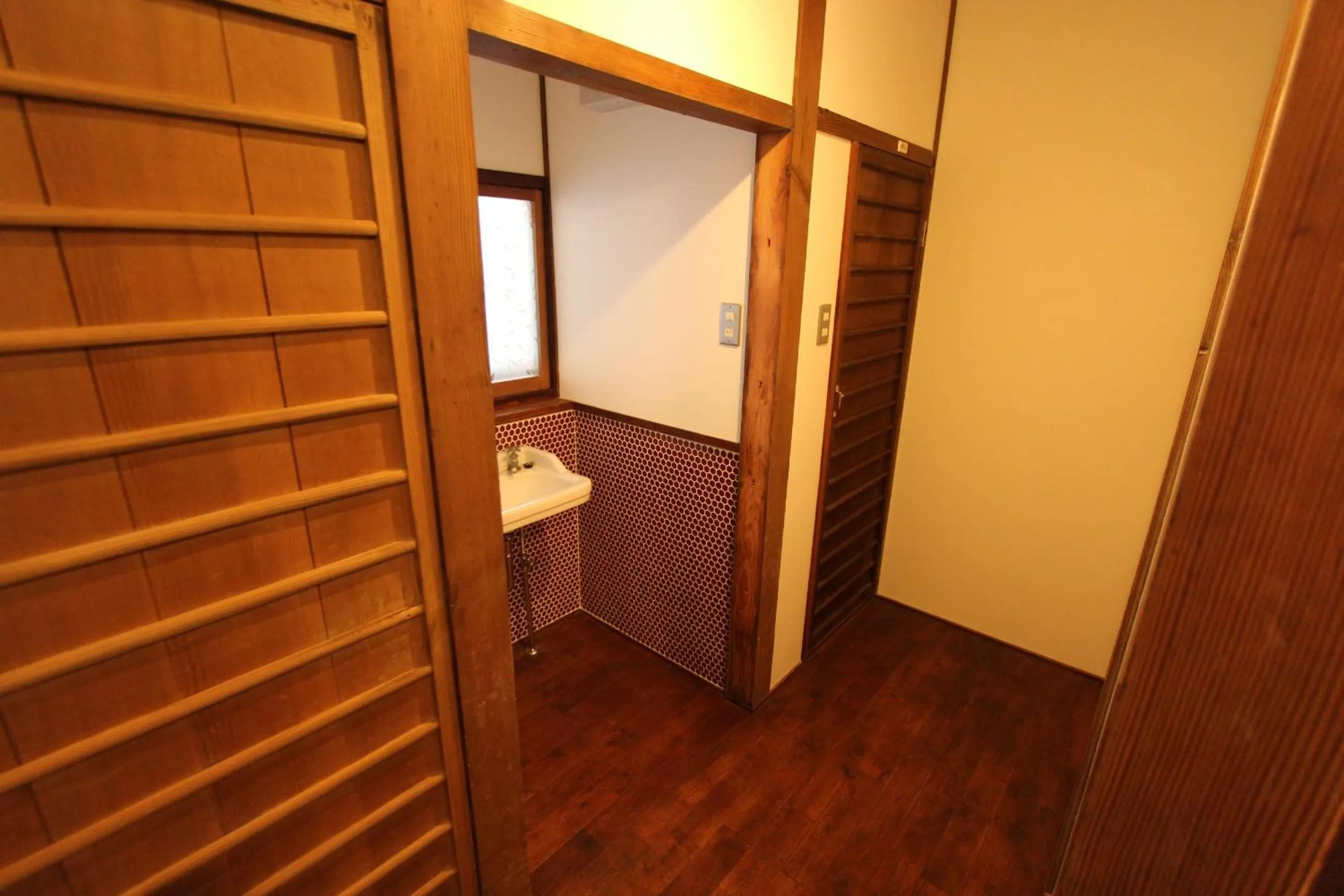Area and facilities in Onomichi Guest House Miharashi-tei