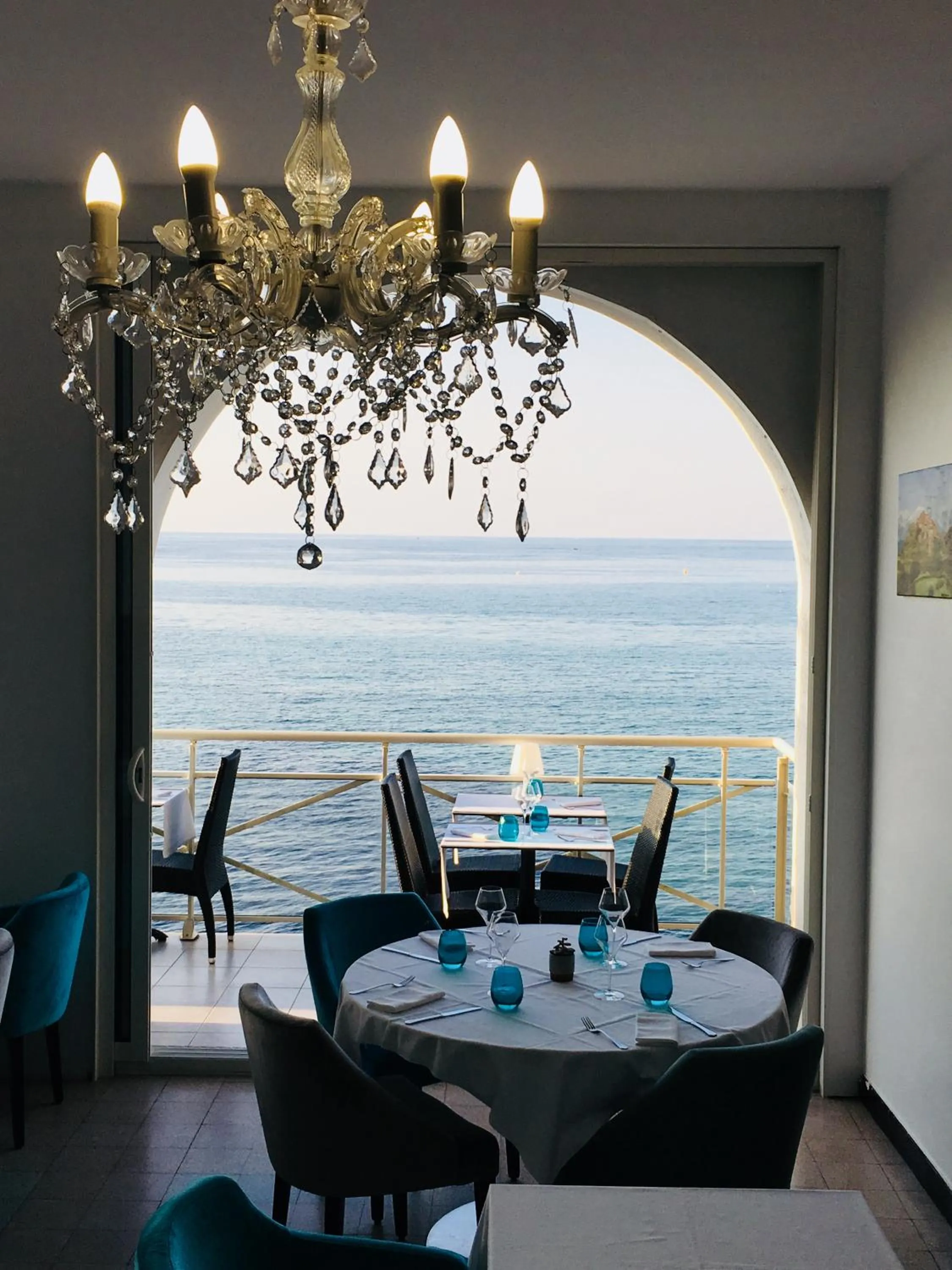 Restaurant/places to eat in Hotel de la Plage Santa Vittoria