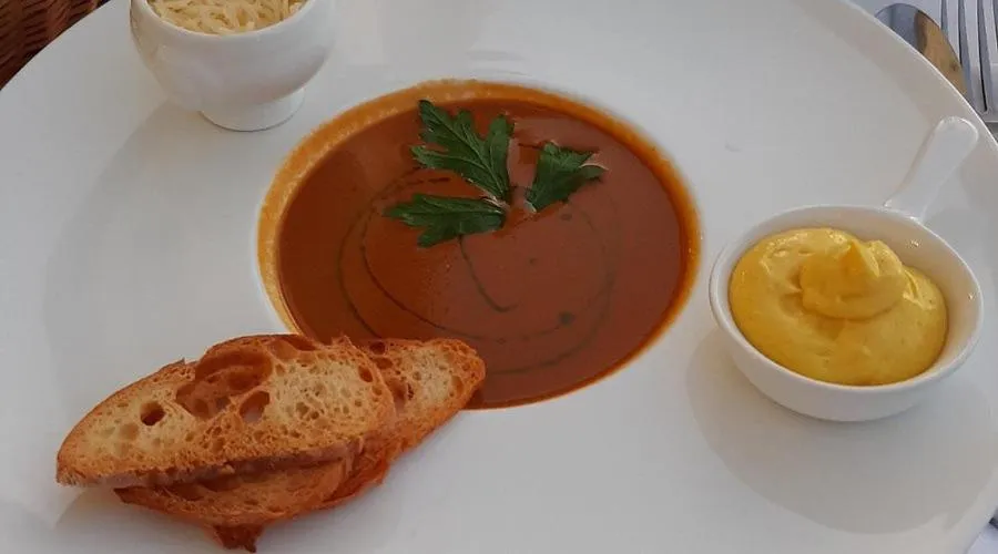 Restaurant/places to eat in Hotel de la Plage Santa Vittoria