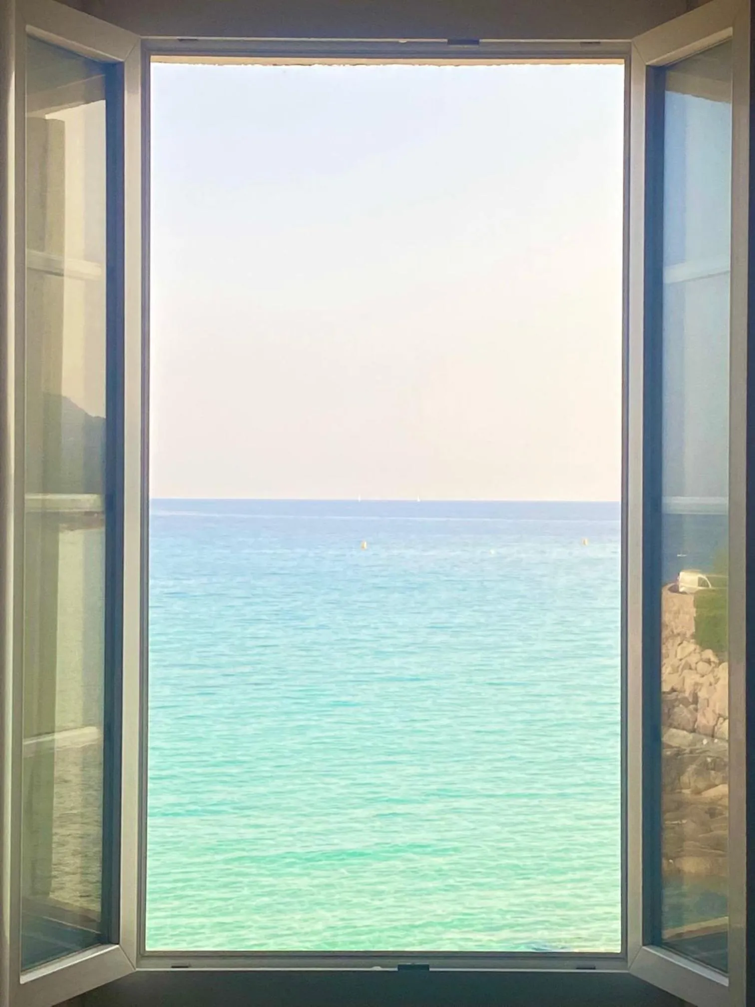 Day in Hotel de la Plage Santa Vittoria