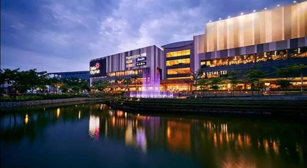 De Houz @ Setia Alam Trefoil Homestay