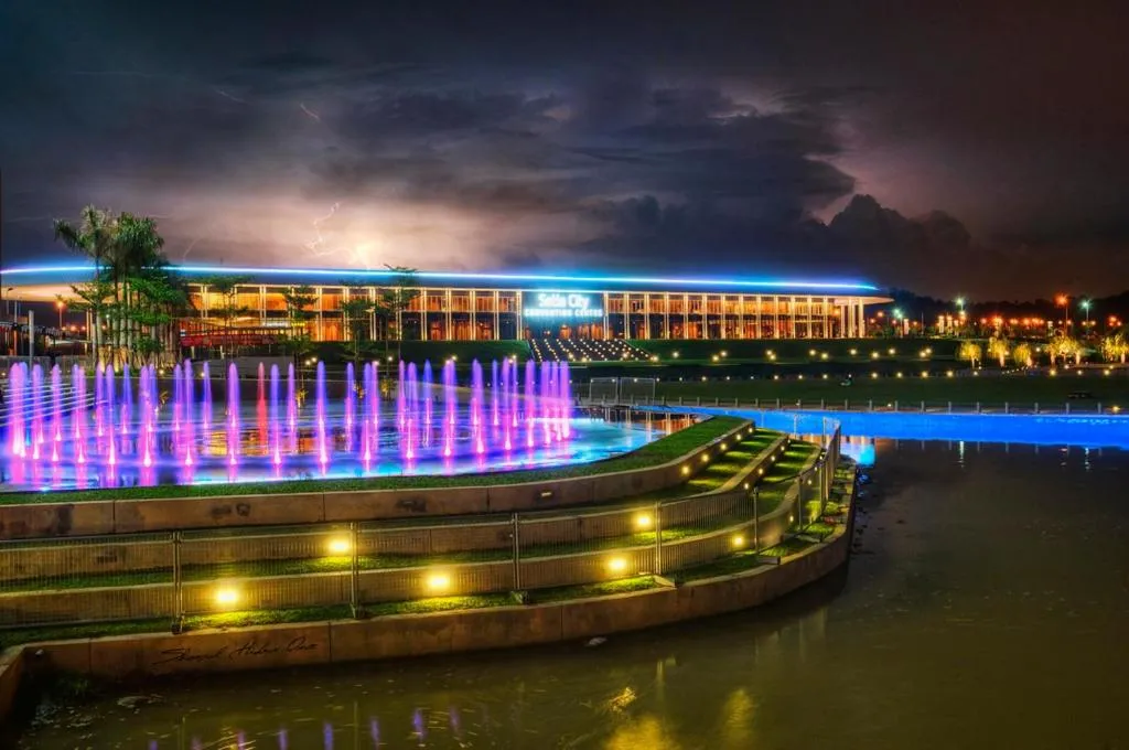 De Houz @ Setia Alam Trefoil Homestay