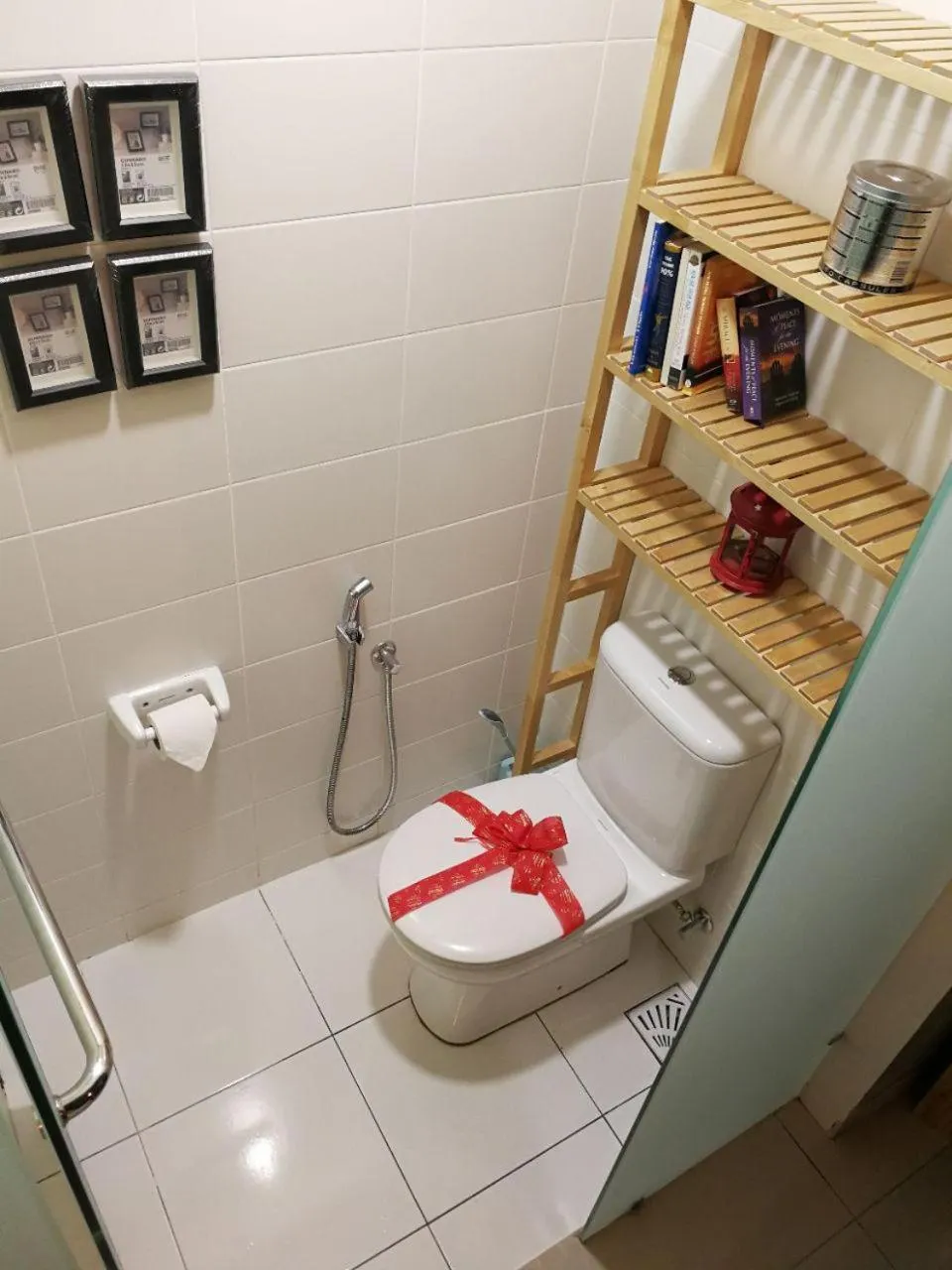 De Houz @ Setia Alam Trefoil Homestay