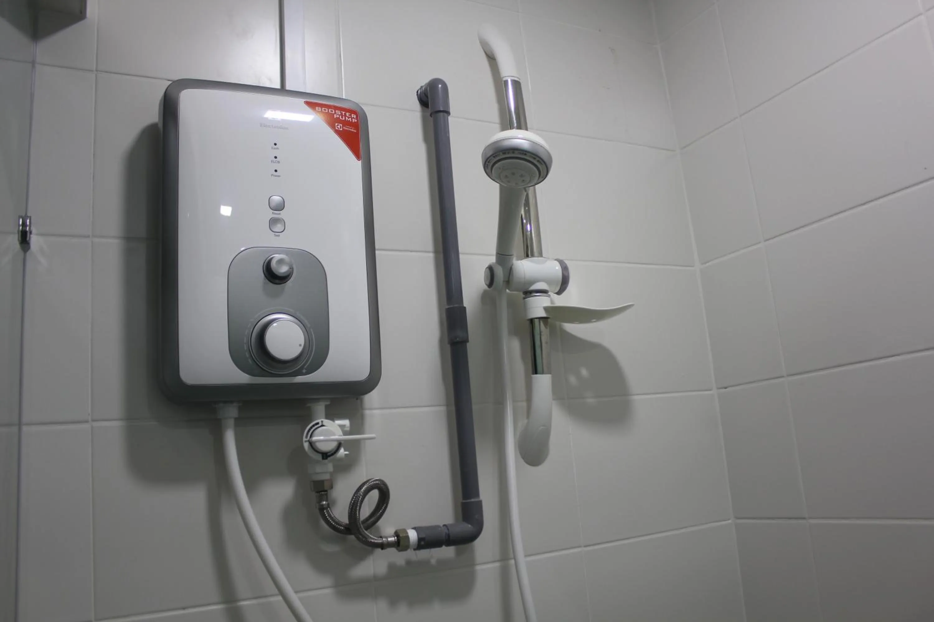 De Houz @ Setia Alam Trefoil Homestay