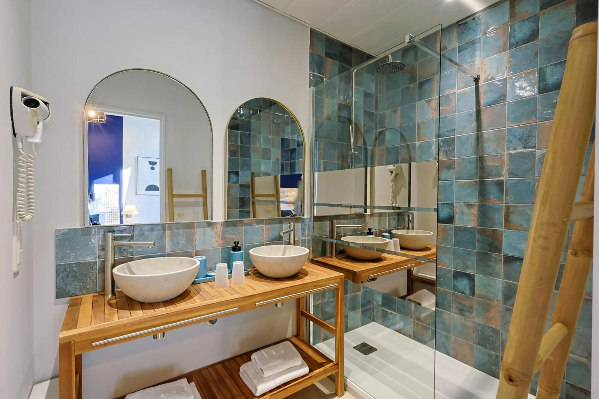 Shower in Hotel Albert 1er