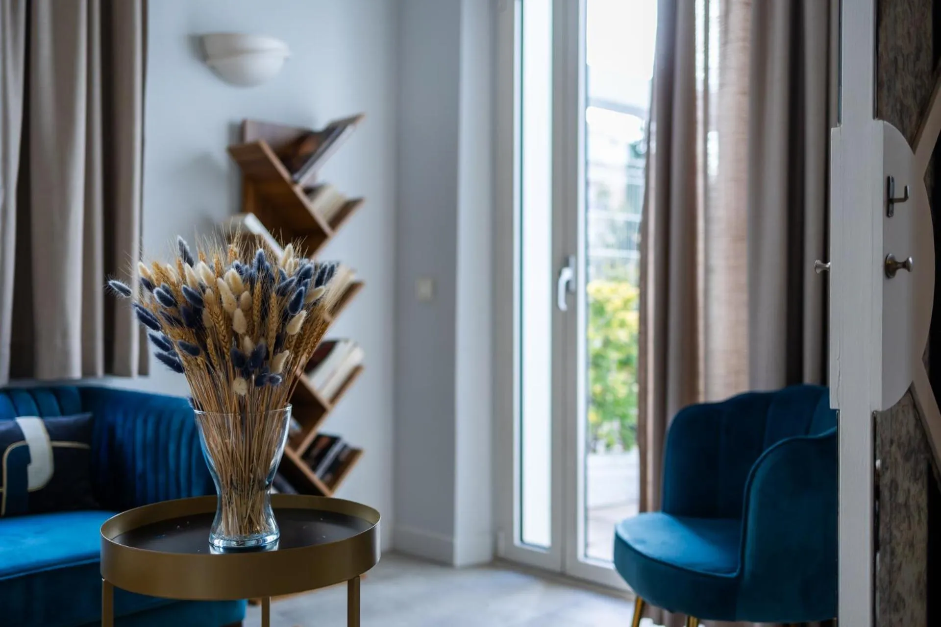 Library in Hotel Albert 1er