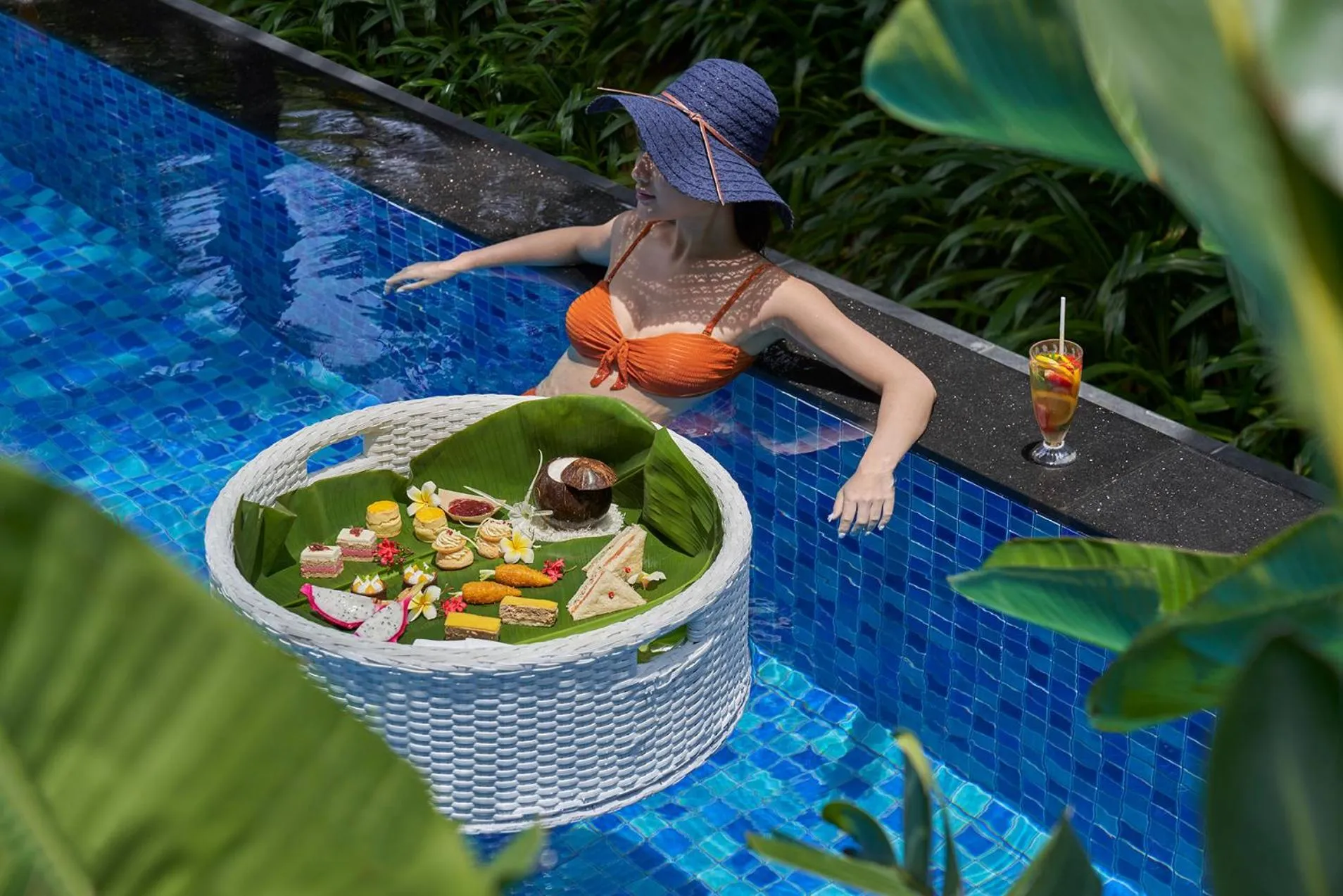 Swimming pool in Grand Hyatt Sanya Haitang Bay Resort and Spa