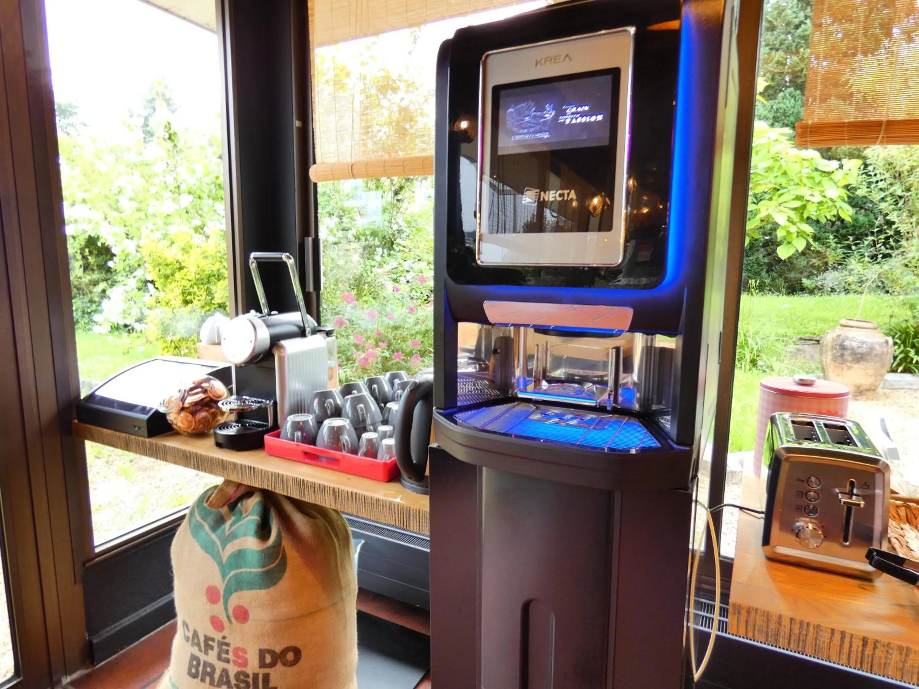 Buffet breakfast in Contact Hotel BG Limoges Sud